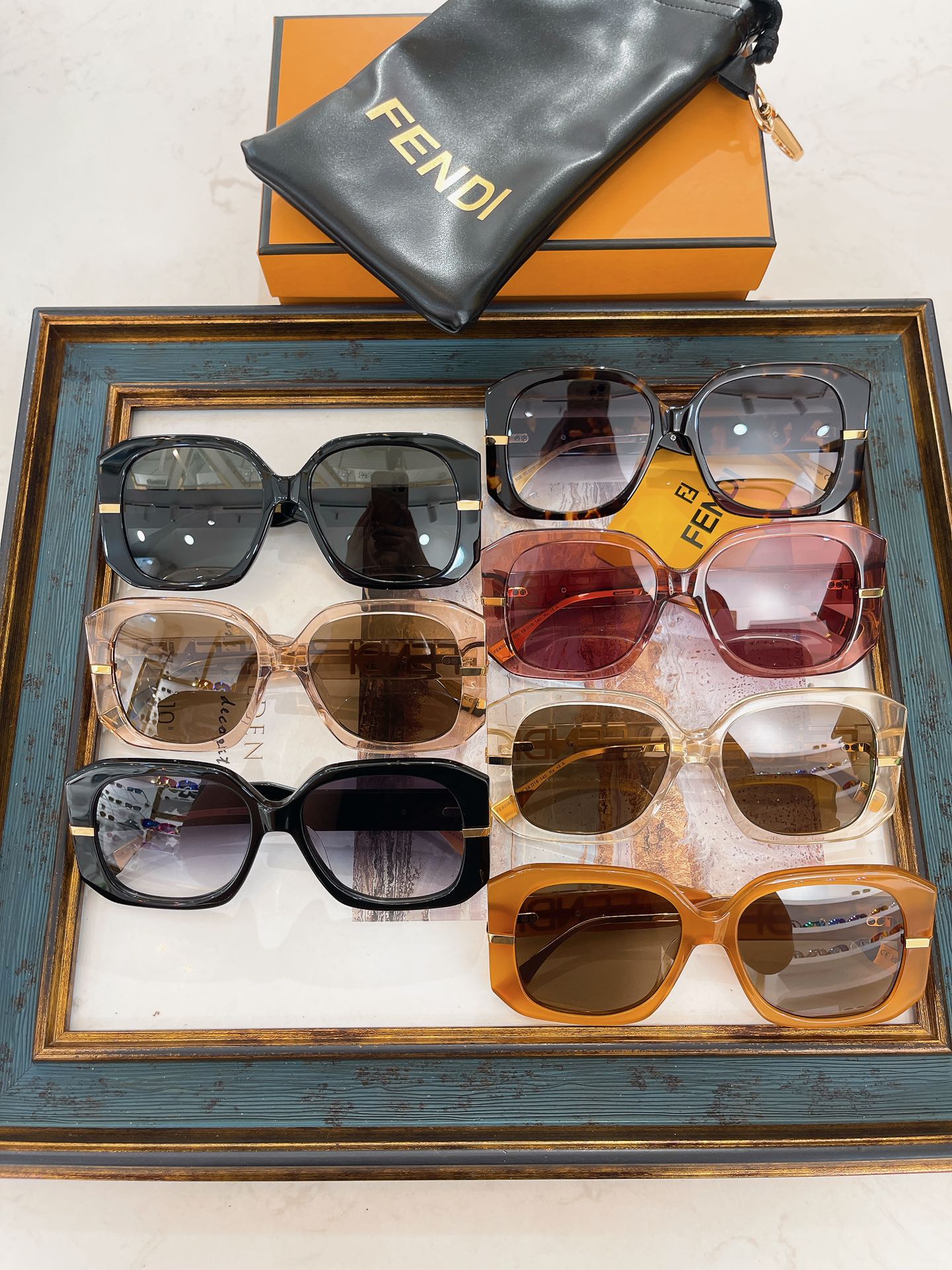 FENDI OVERSIZED FF DIAMONDS SQUARE FRAME SUNGLASSES FE40065F IN ACETATE