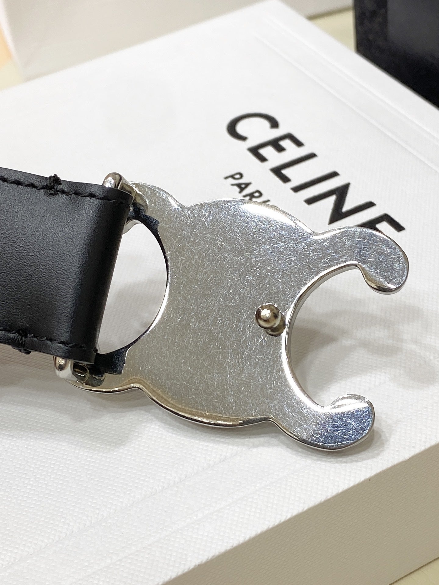 CELINE CL LARGE 30 MM TRIOMPHE BELT IN BLACK AND SILVER HARDWARE