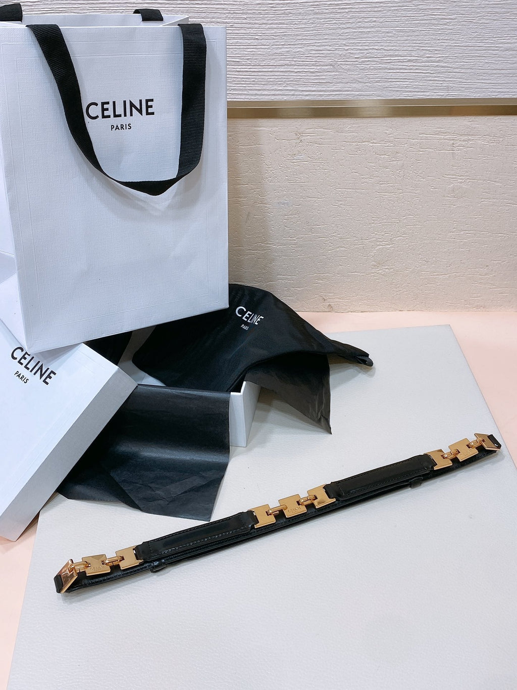 CELINE CL SMALL 18 MM GOURMETTE TRIOMPHE ADJUSTABLE BELT IN BLACK LEATHER GOLD HARDWARE