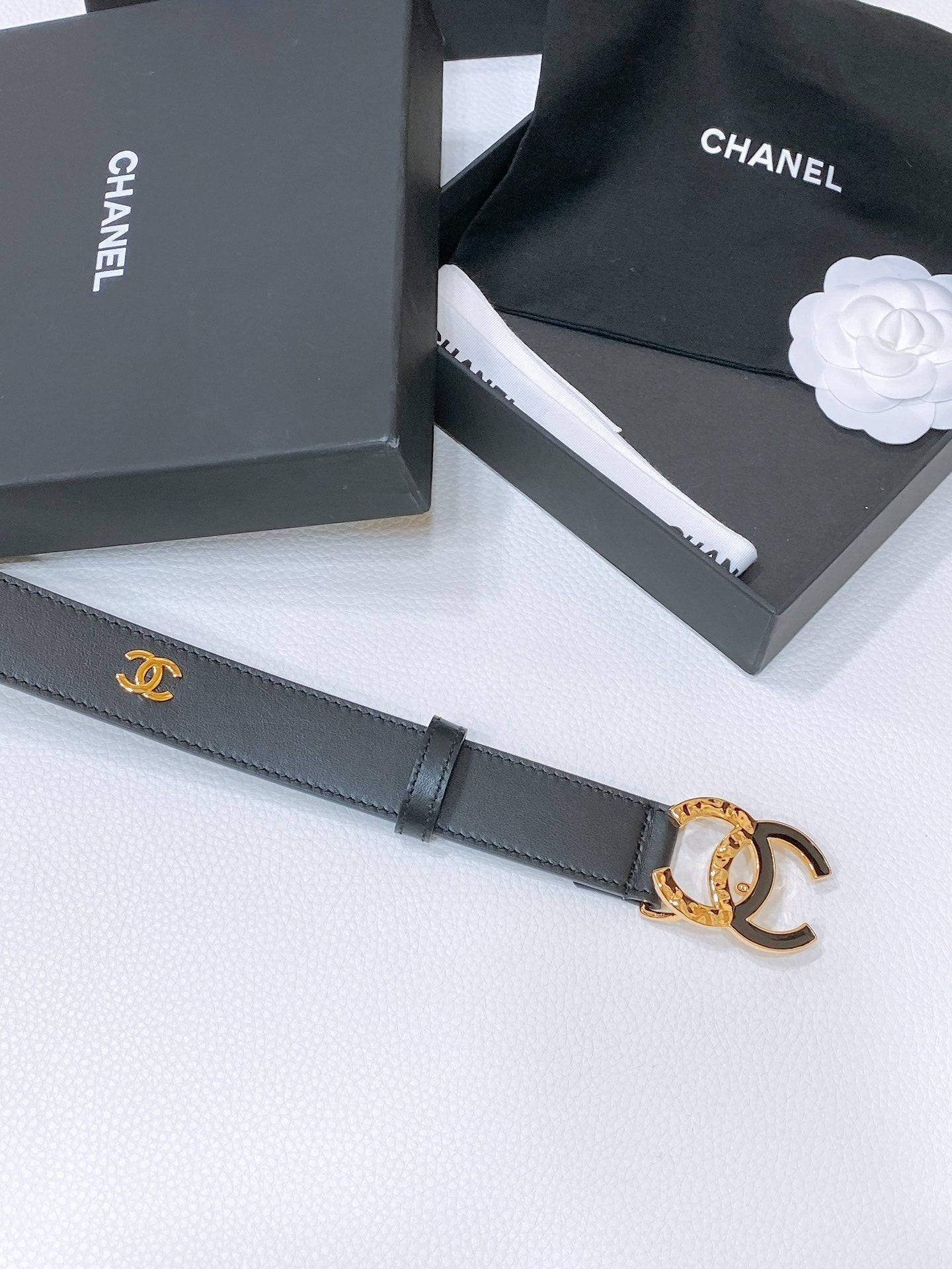 CHANEL BELT 30MM IN BLACK SMOOTH CALFSKIN GOLD MIX BLACK HARDWARE