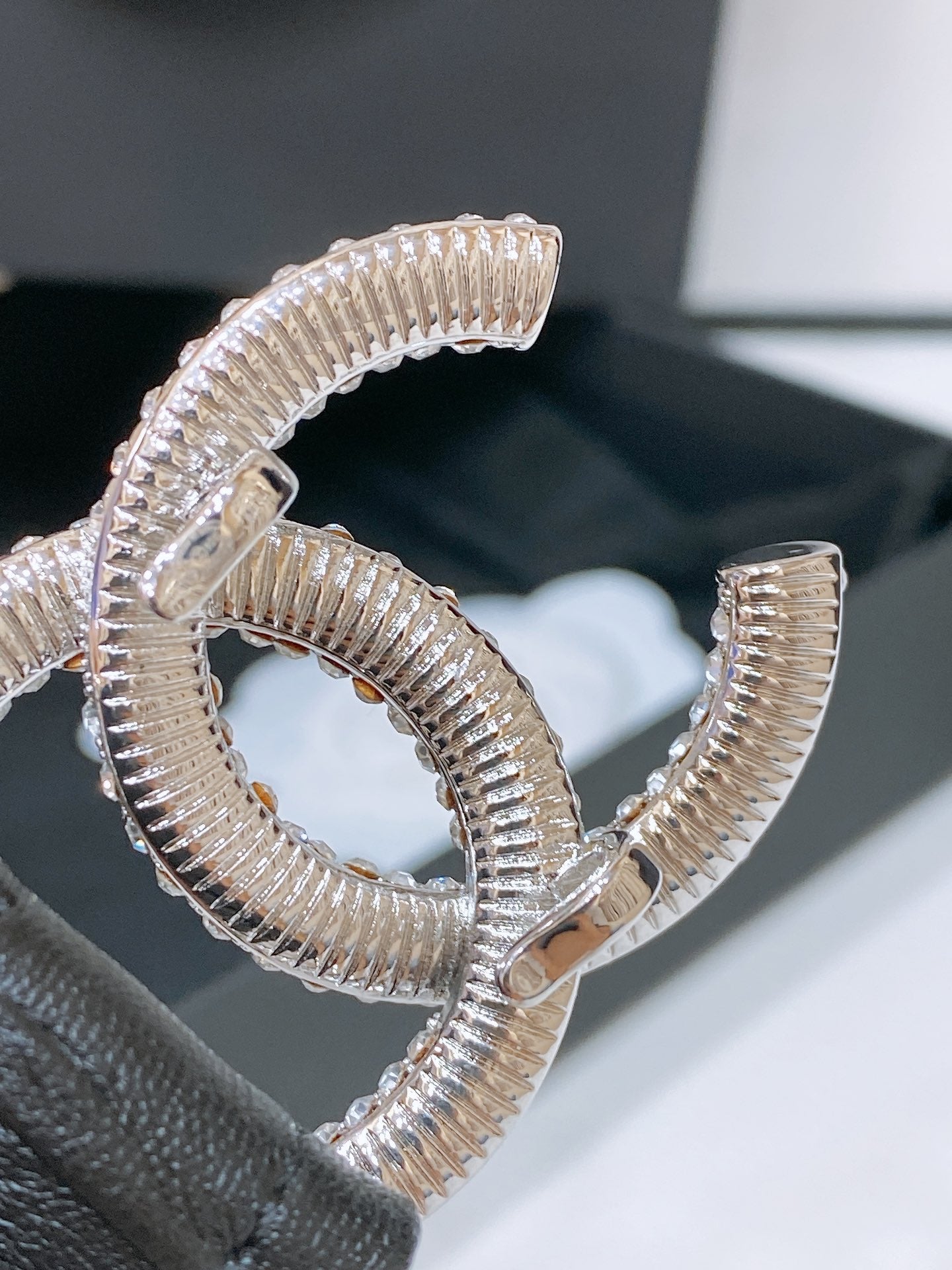 CHANEL ELASTIC BELT 30MM IN BLACK CALFSKIN SILVER HARDWARE WITH RHINSTONES