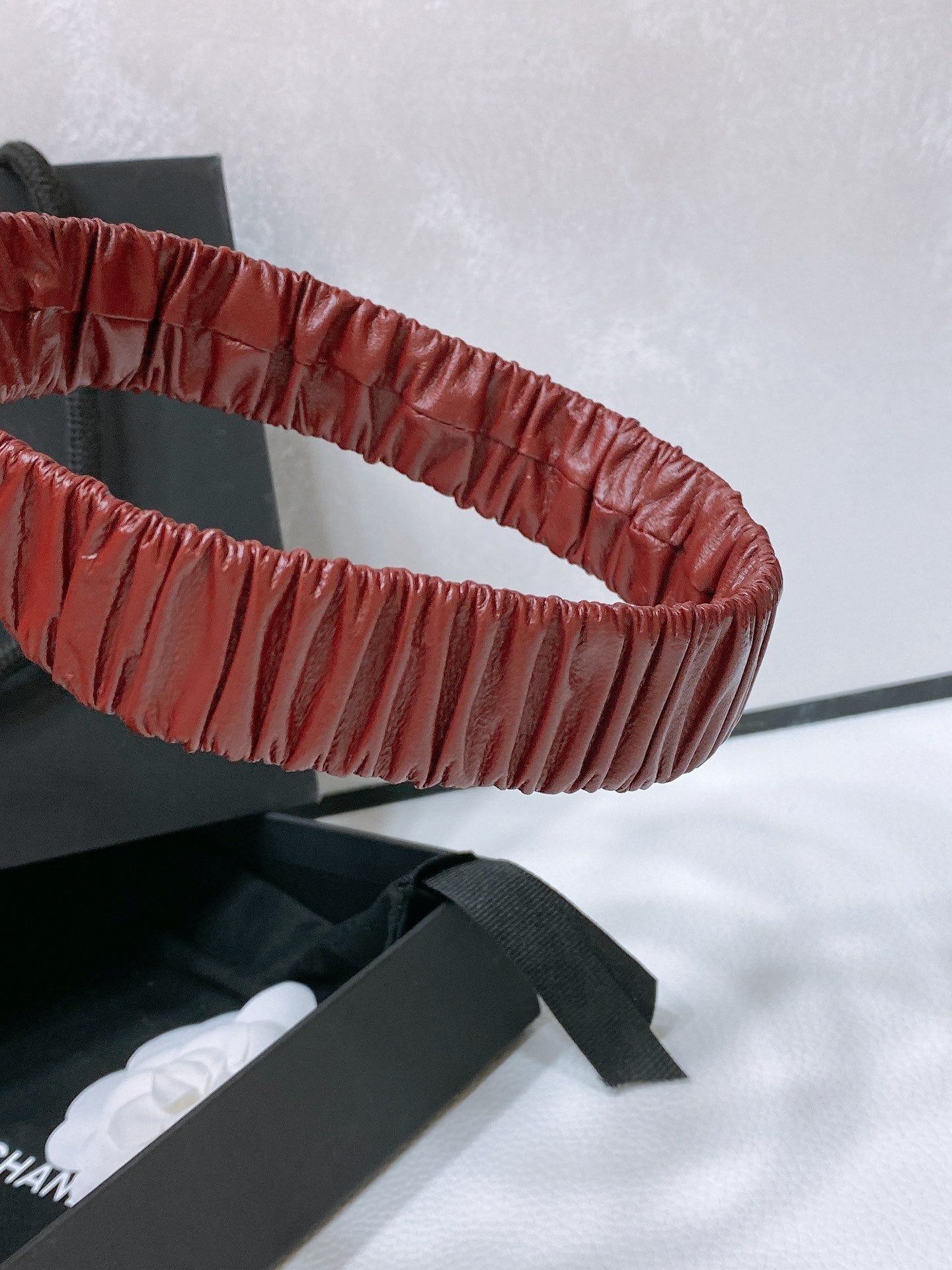 CHANEL ELASTIC BELT 30MM IN WINE RED CALFSKIN GOLD HARDWARE WITH RHINSTONES