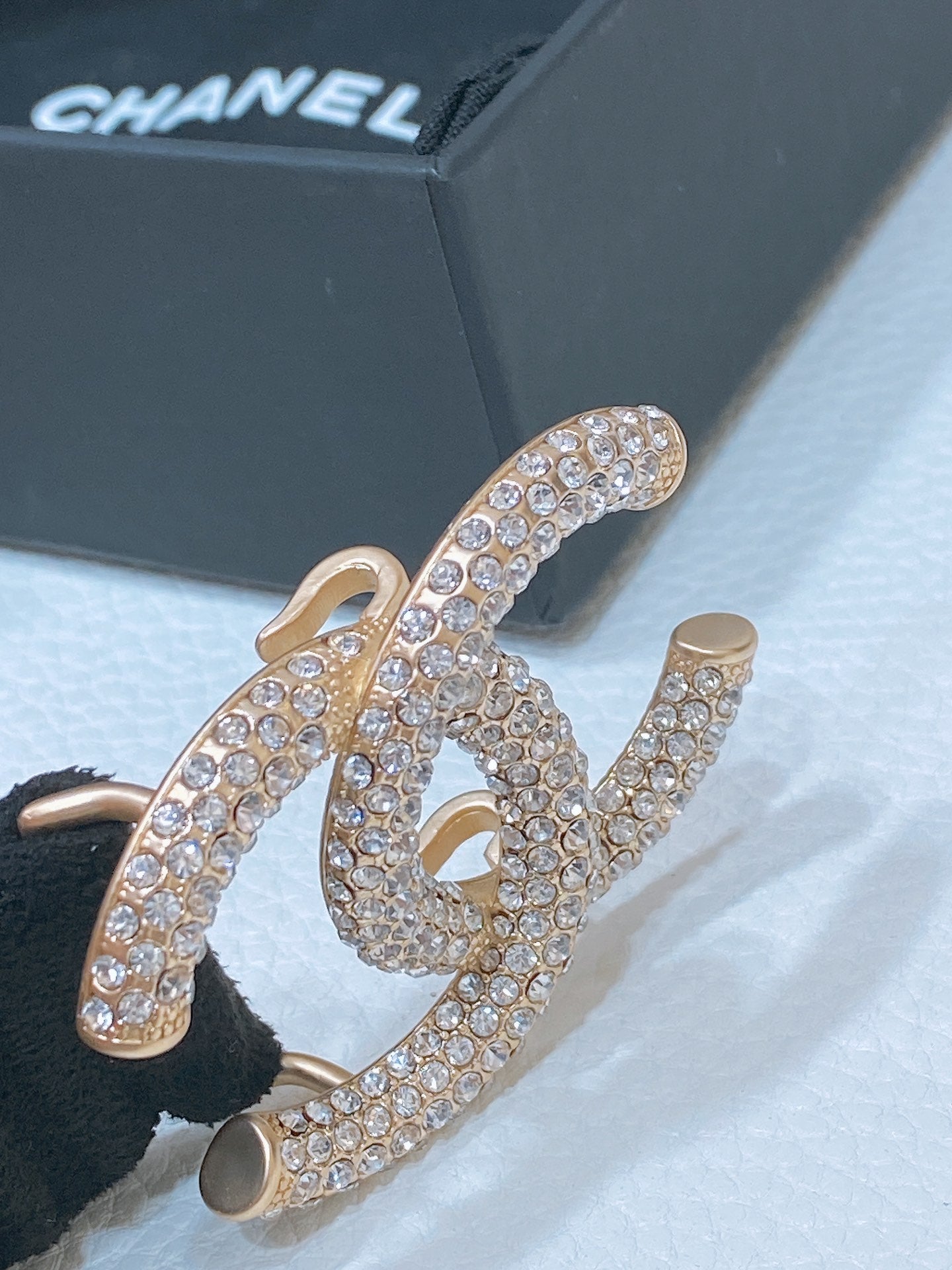 CHANEL ELASTIC BELT 30MM IN BLACK WOOL FABRIC GOLD HARDWARE WITH RHINSTONES