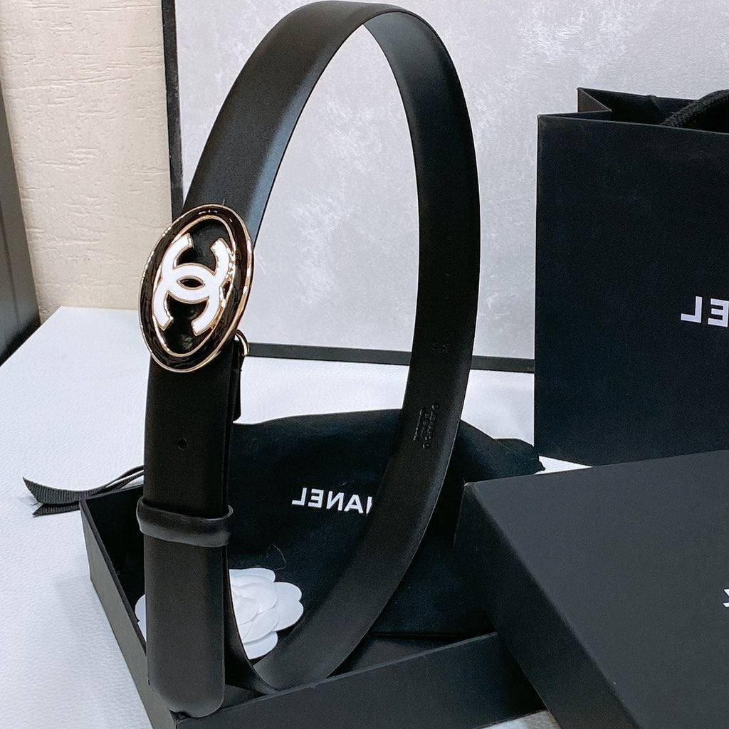 CHANEL 30MM BELT IN BLACK SMOOTH CALFSKIN WHITE MIX BLACK METAL HARDWARE
