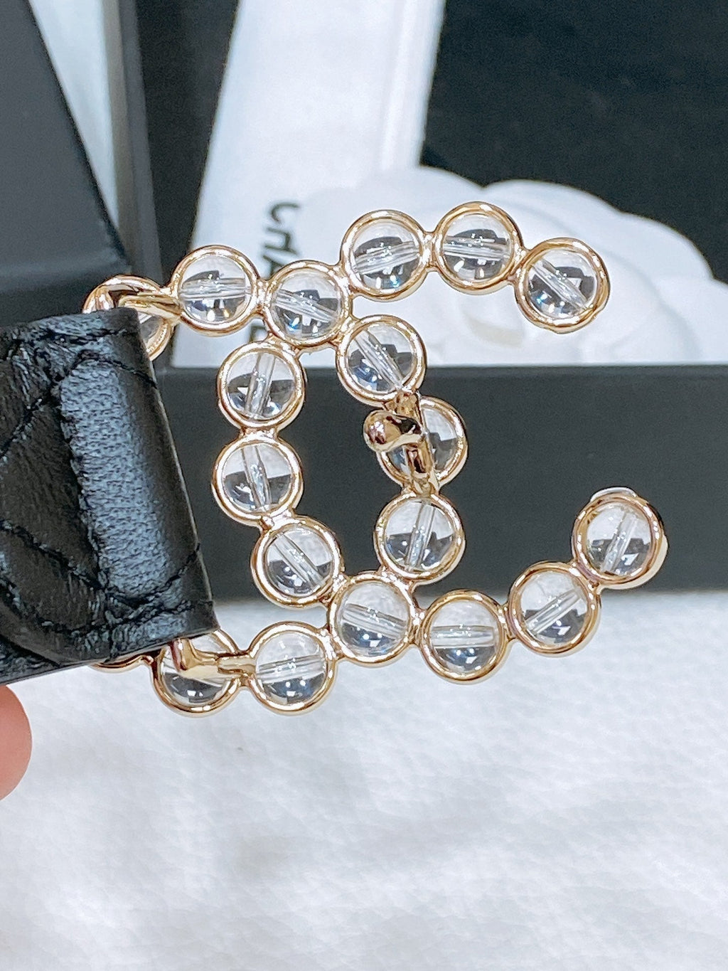 CHANEL BELT 30 MM IN BLACK EMBROIDERED CALFSKIN PEARL LOGO WITH GOLD HARDWARE