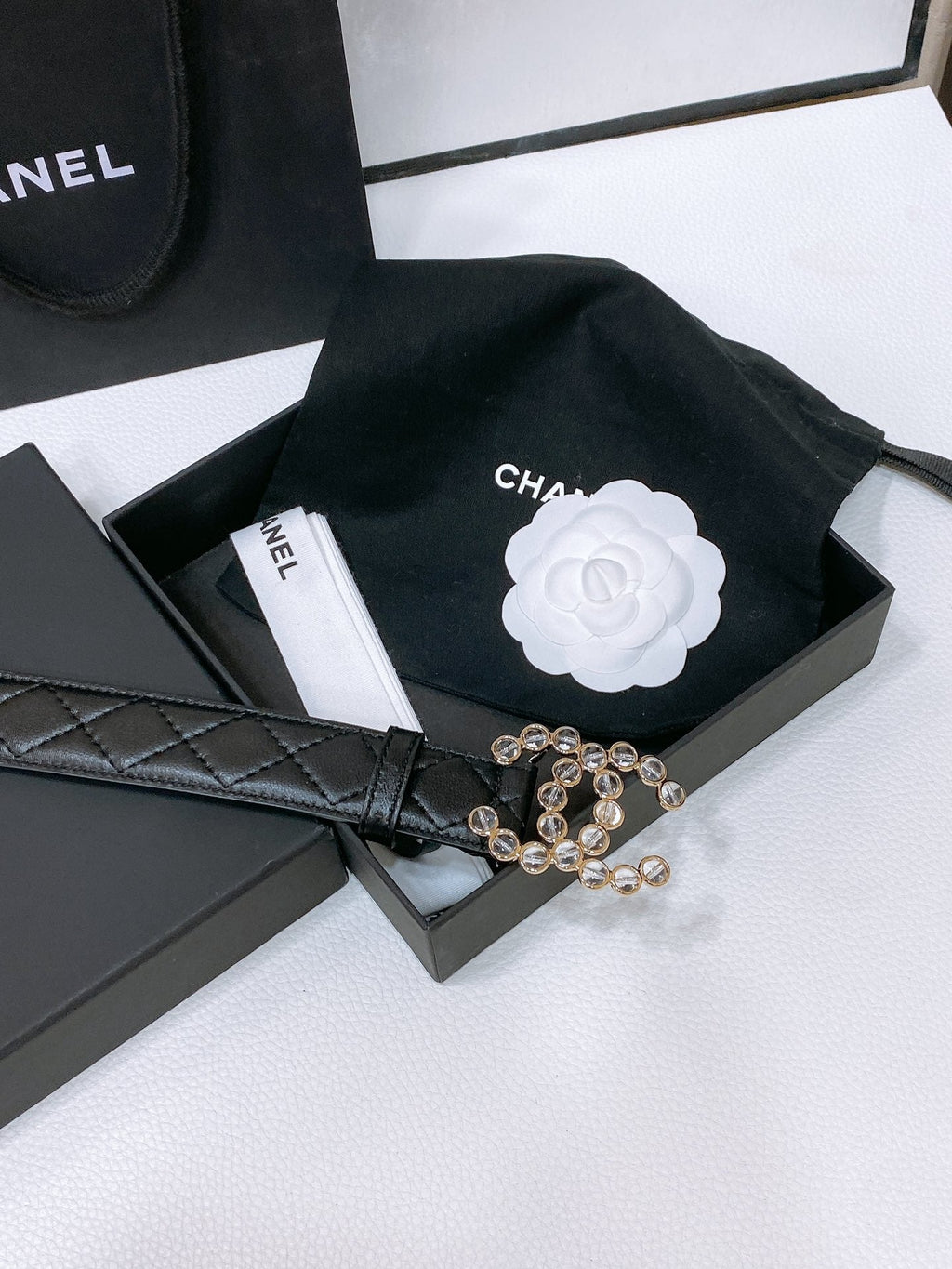 CHANEL BELT 30 MM IN BLACK EMBROIDERED CALFSKIN PEARL LOGO WITH GOLD HARDWARE