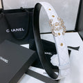 CHANEL BELT 30 MM IN WHITE EMBROIDERED CALFSKIN PEARL LOGO WITH GOLD HARDWARE