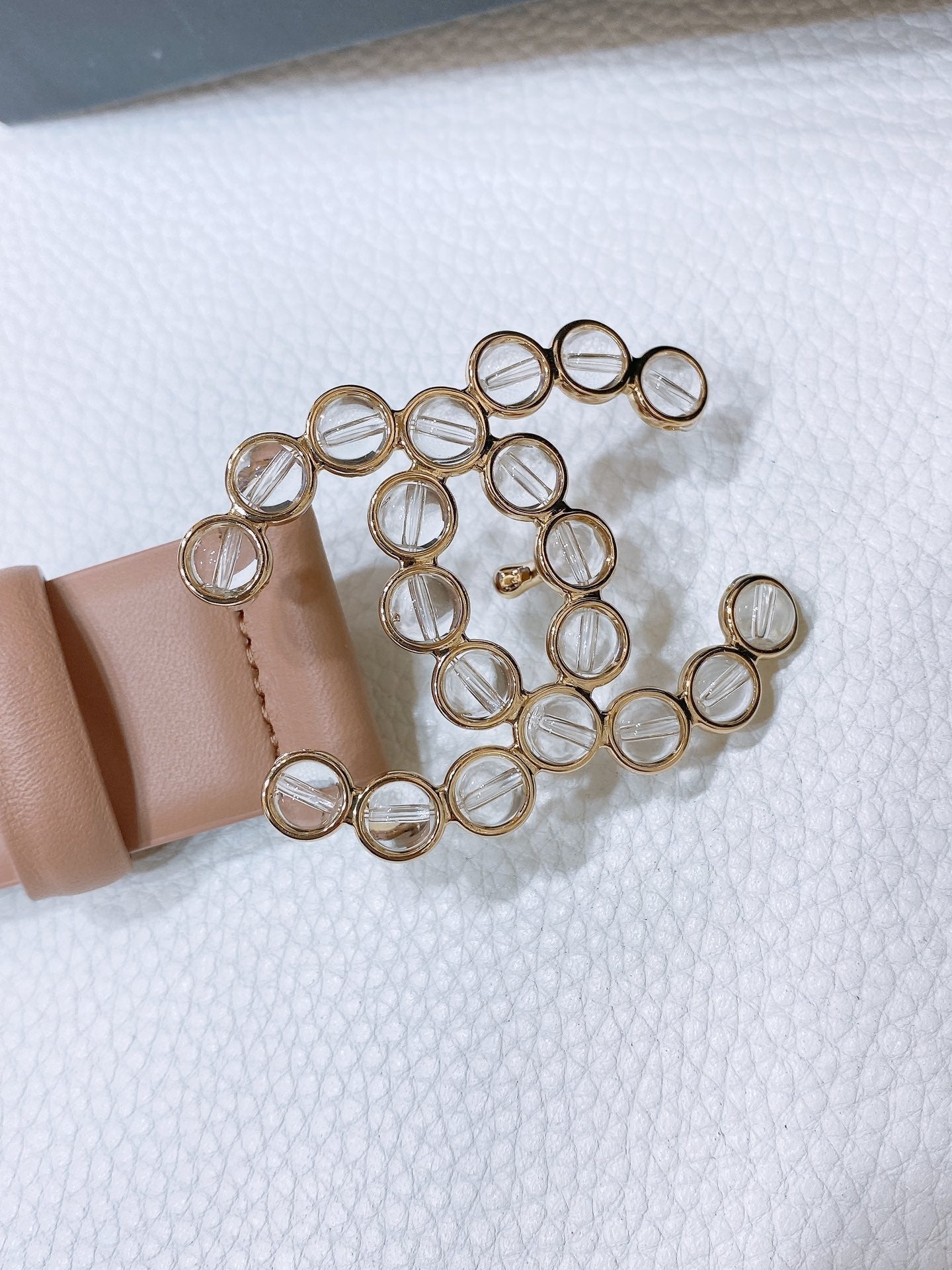CHANEL BELT 30 MM IN ALMOND BEIGE CALFSKIN PEARL LOGO WITH GOLD HARDWARE