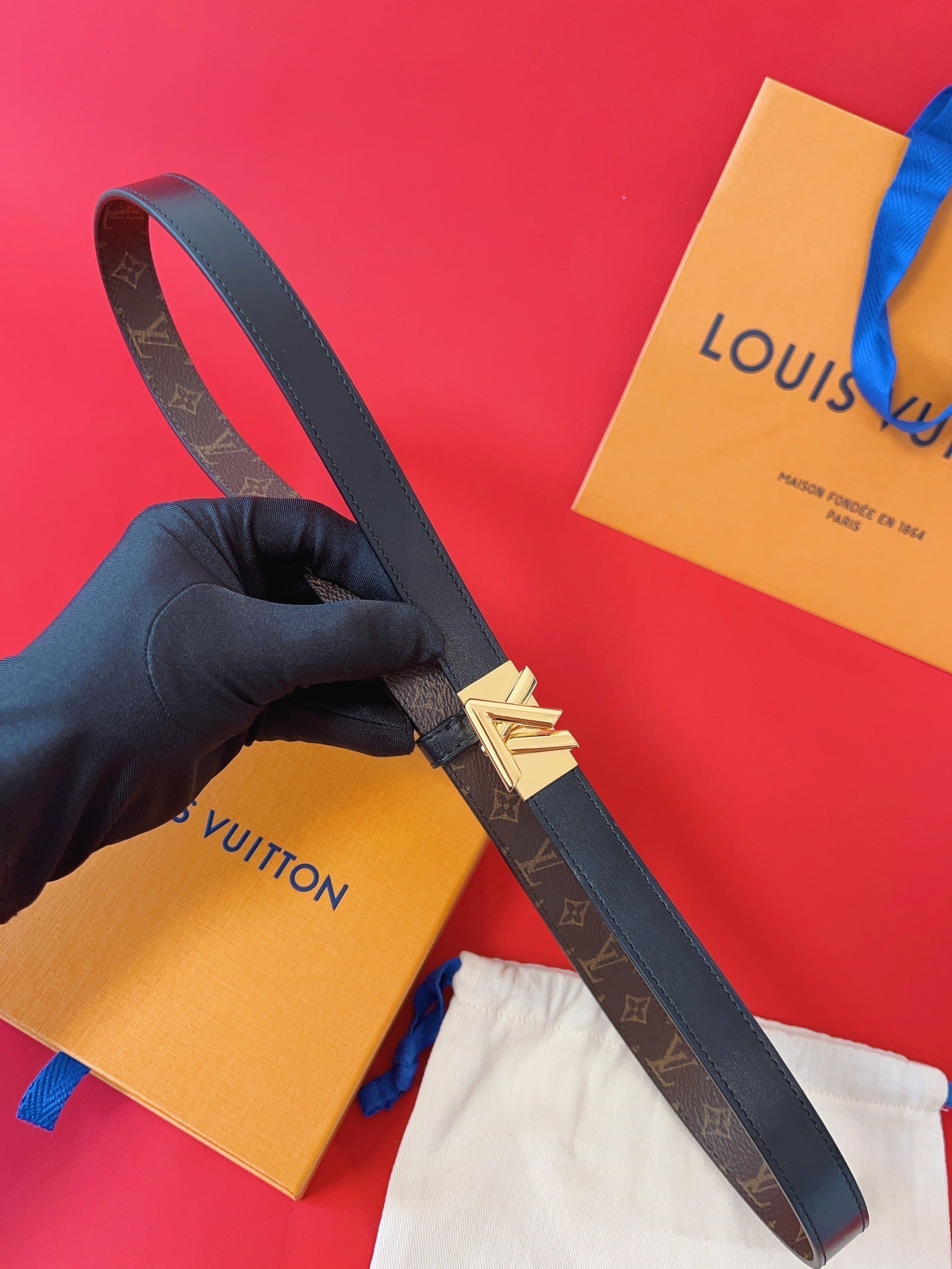 LOUIS VUITTON LV GO-14 20MM BELT IN BLACK CALFSKIN GOLD HARDWARE