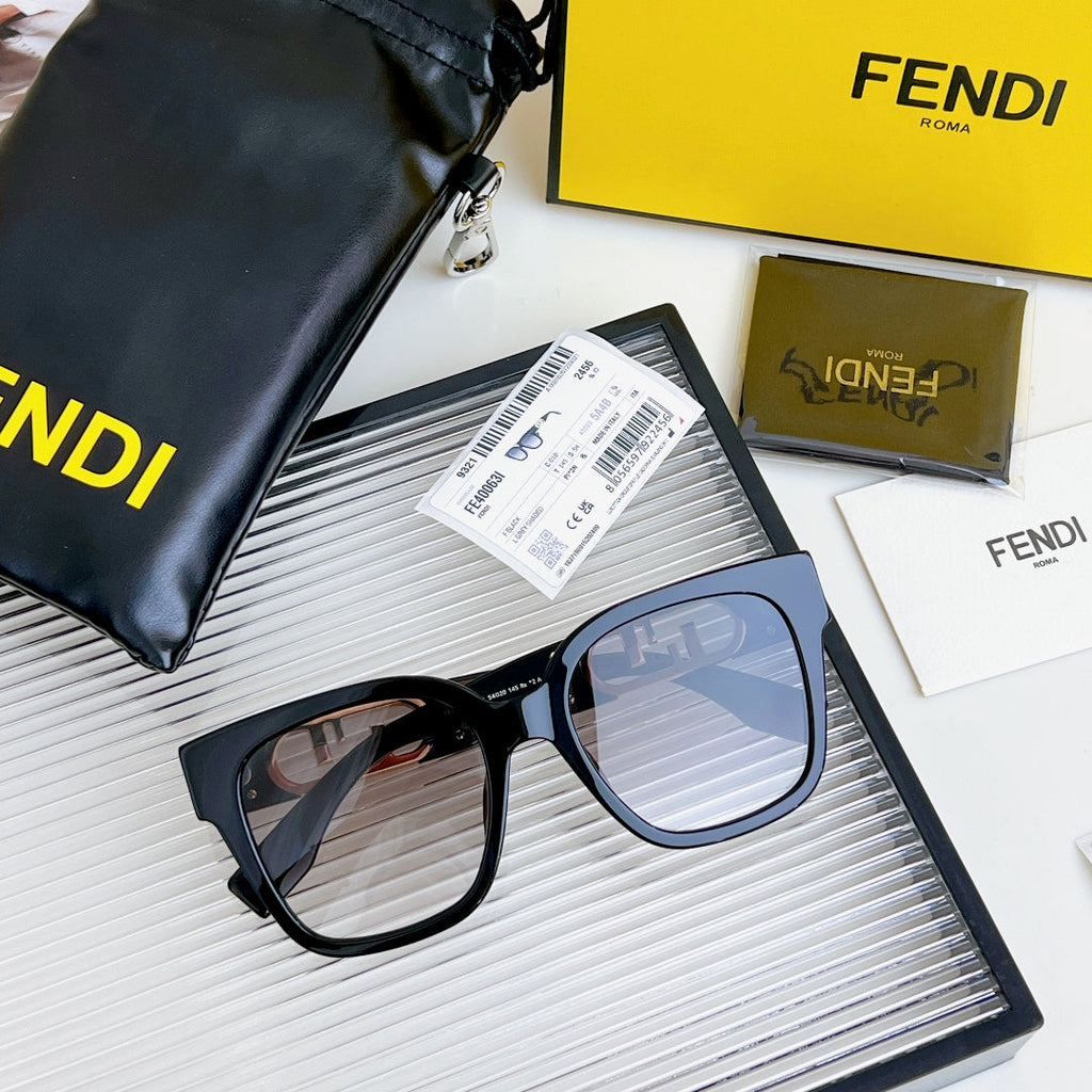 FENDI DIAGONAL SQUARE FRAME SUNGLASSES FE40063 IN ACETATE