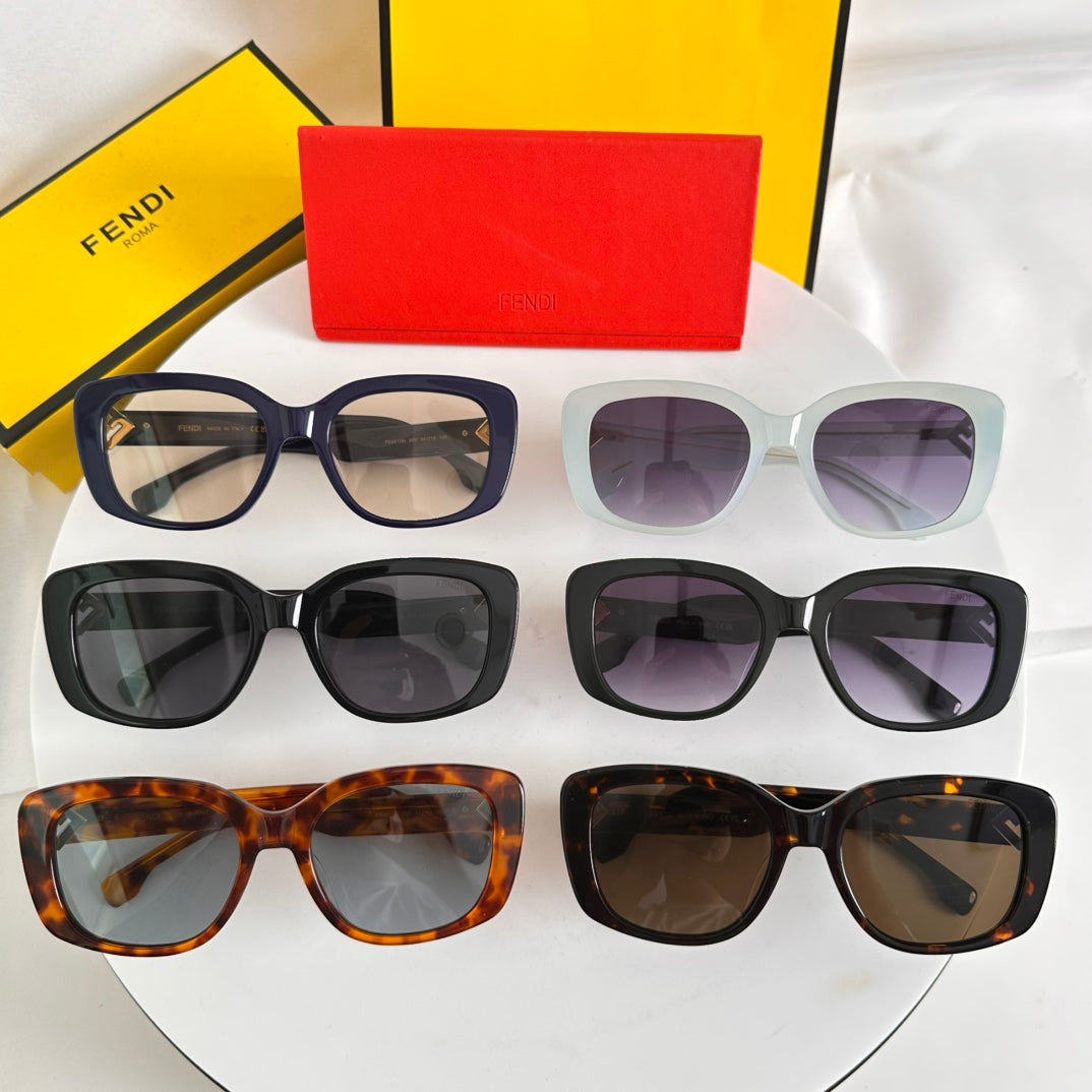FENDI ROMA SQUARE FRAME SUNGLASSES FE40138I IN ACETATE