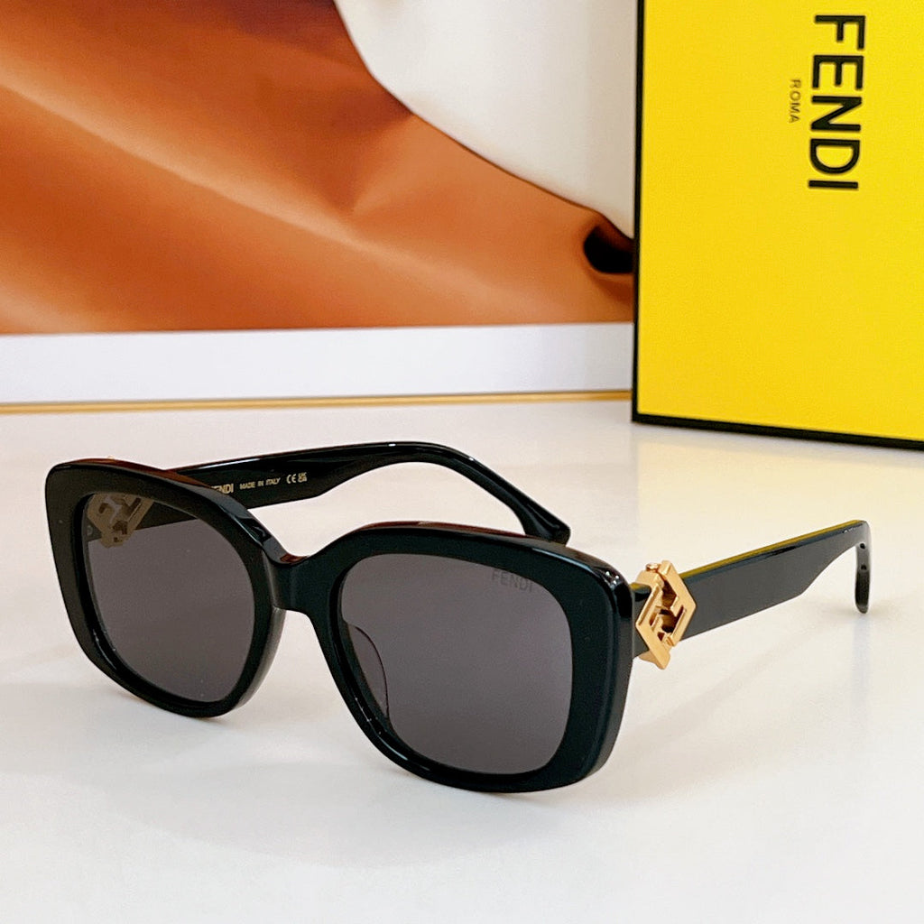 FENDI ROMA SQUARE FRAME SUNGLASSES FE40138 IN ACETATE