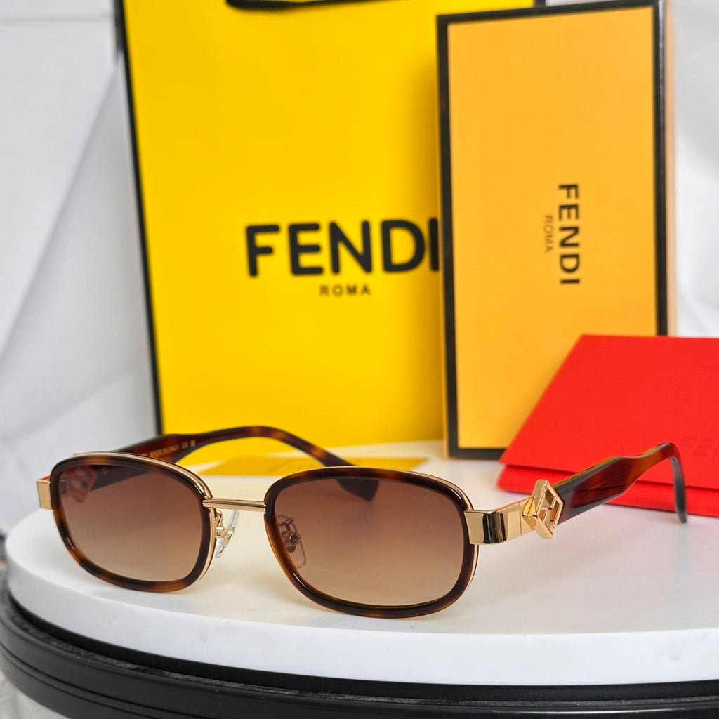 FENDI SELLERIA RECTANGULAR FRAME SUNGLASSES FD8131 IN ACETATE