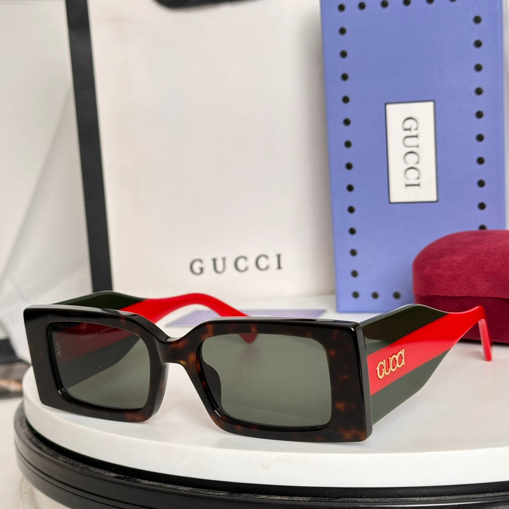 GUCCI CHUNKY GEOMETRIC FRAME SUNGLASSES GG1860S IN ACETATE