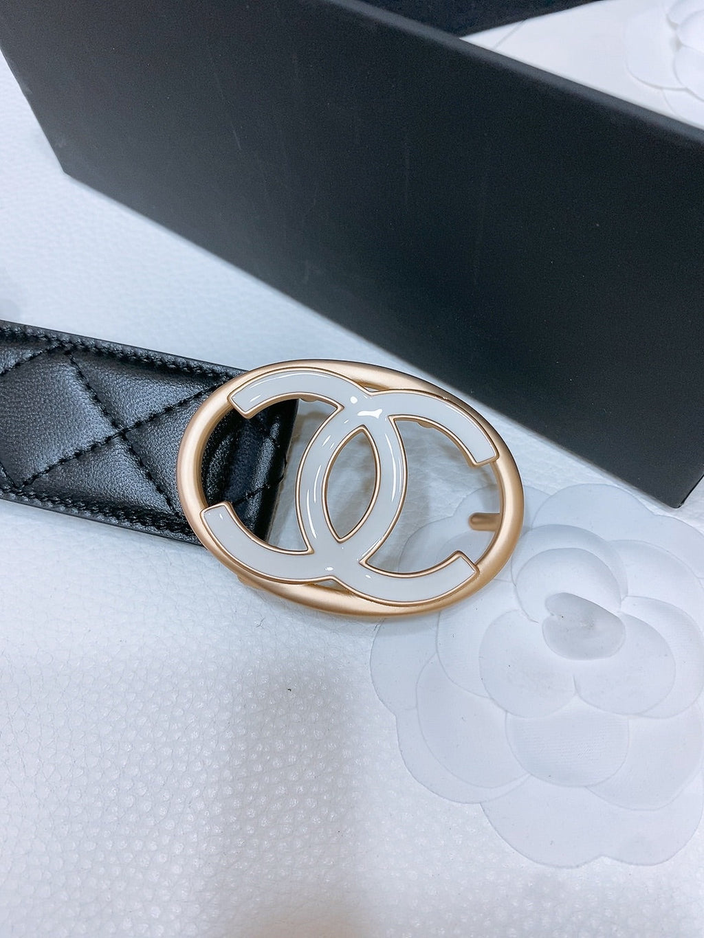 CHANEL DOUBLE C BELT 38MM IN BLACK QUILTED LAMBSKIN GOLD OVAL BUCKLE CENTERED WHITE LOGO