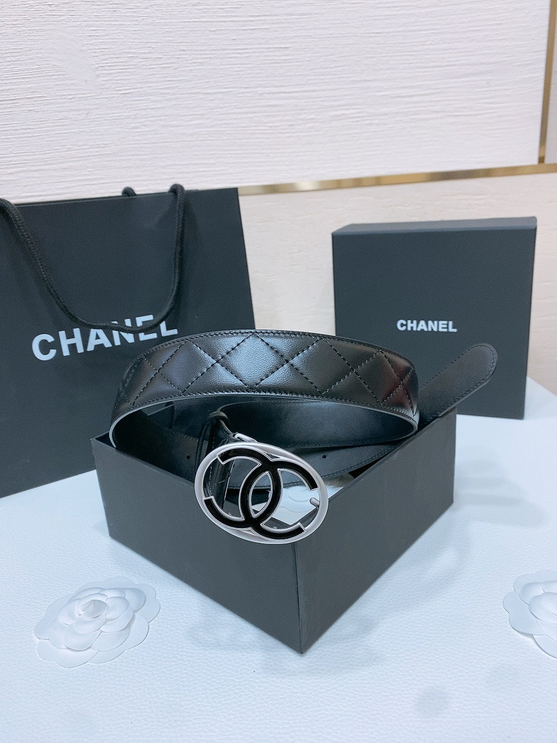 CHANEL DOUBLE C BELT 38MM IN BLACK QUILTED LAMBSKIN SILVER OVAL BUCKLE CENTERED BLACK LOGO