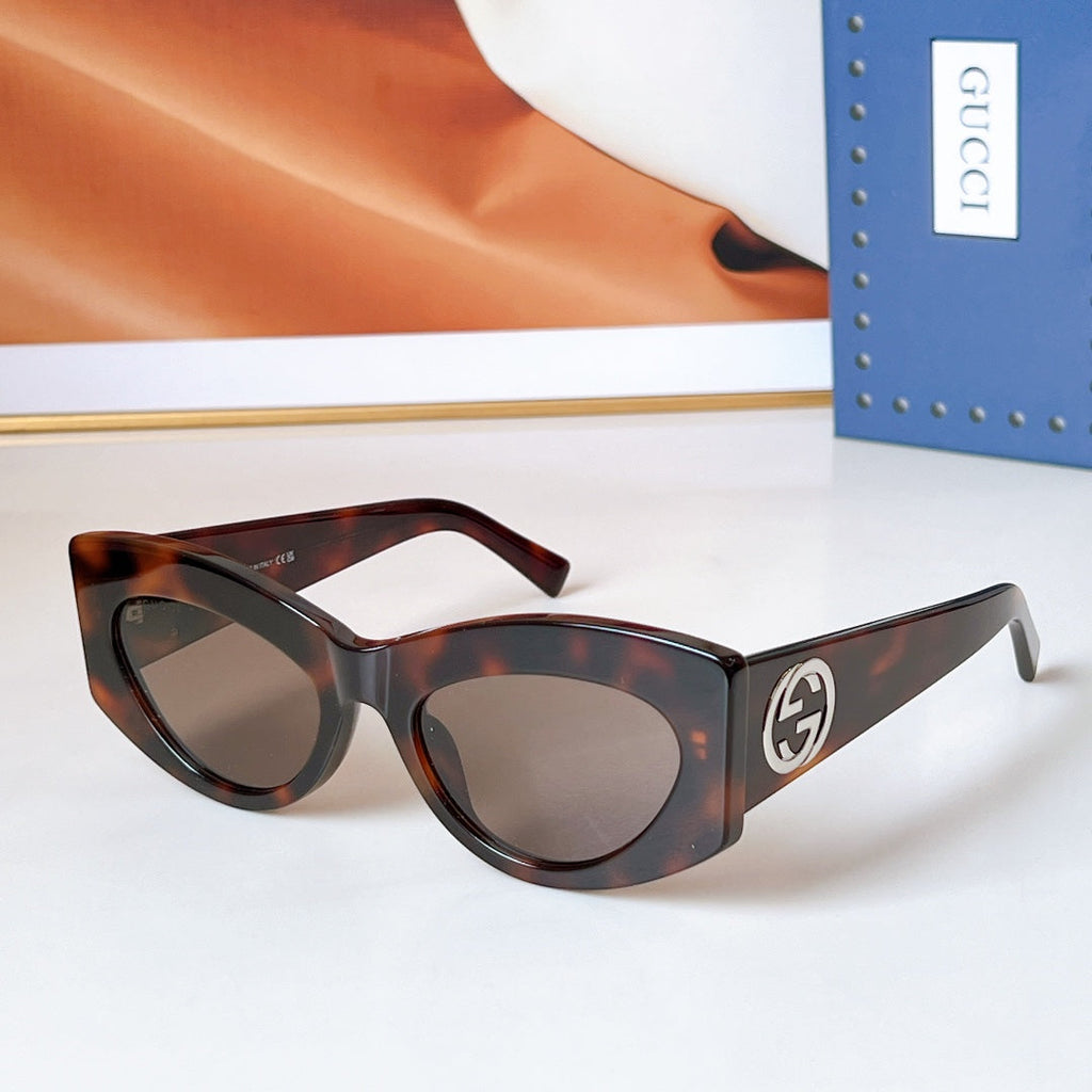 GUCCI OVAL FRAME SUNGLASSES GG1843S IN ACETATE