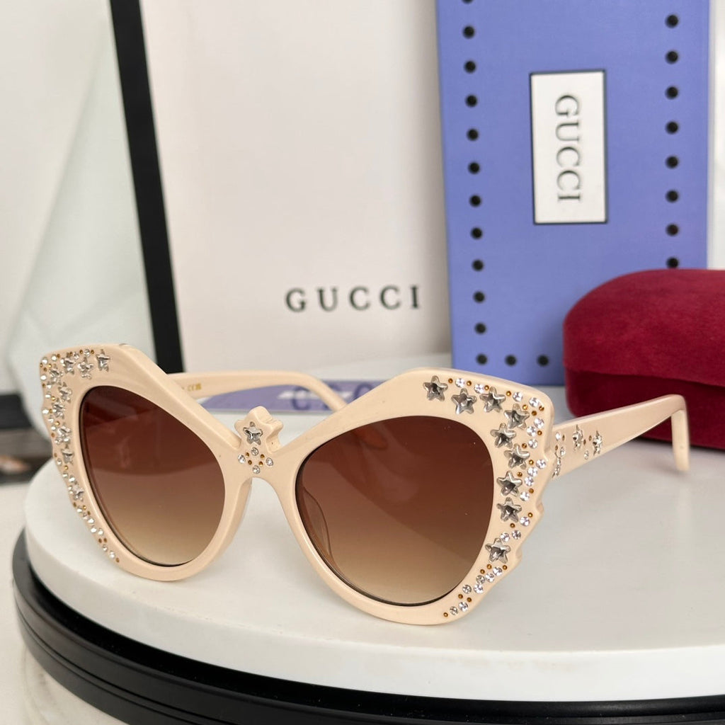 GUCCI CRYSTAL STUDDED CAT EYE FRAME SUNGLASSES GG1095S IN ACETATE
