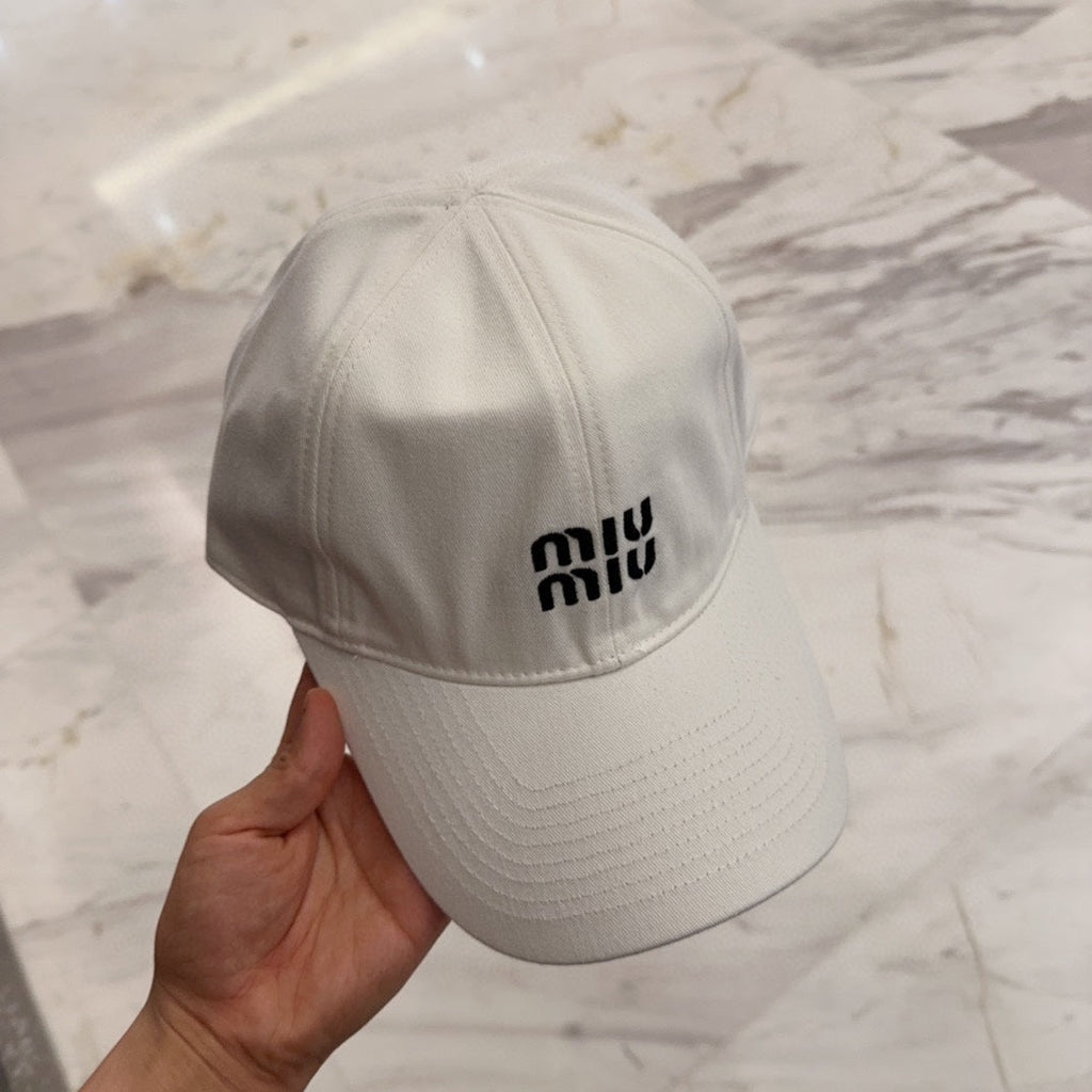 MIU MIU MM BASEBALL CAP IN WHITE FABRIC EMBROIDERED LOGO STYLE 3