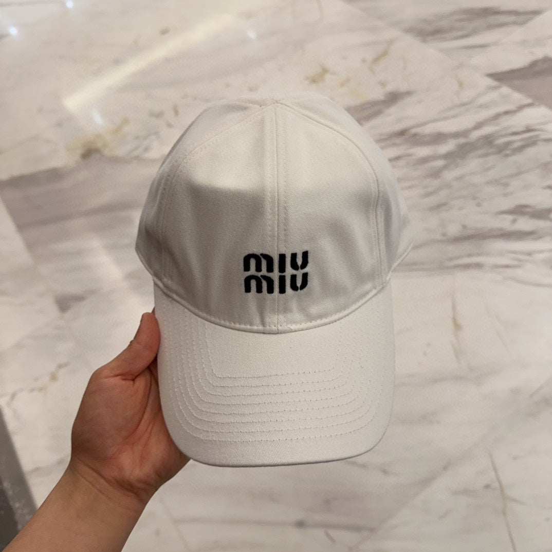 MIU MIU MM BASEBALL CAP IN WHITE FABRIC EMBROIDERED LOGO STYLE 3