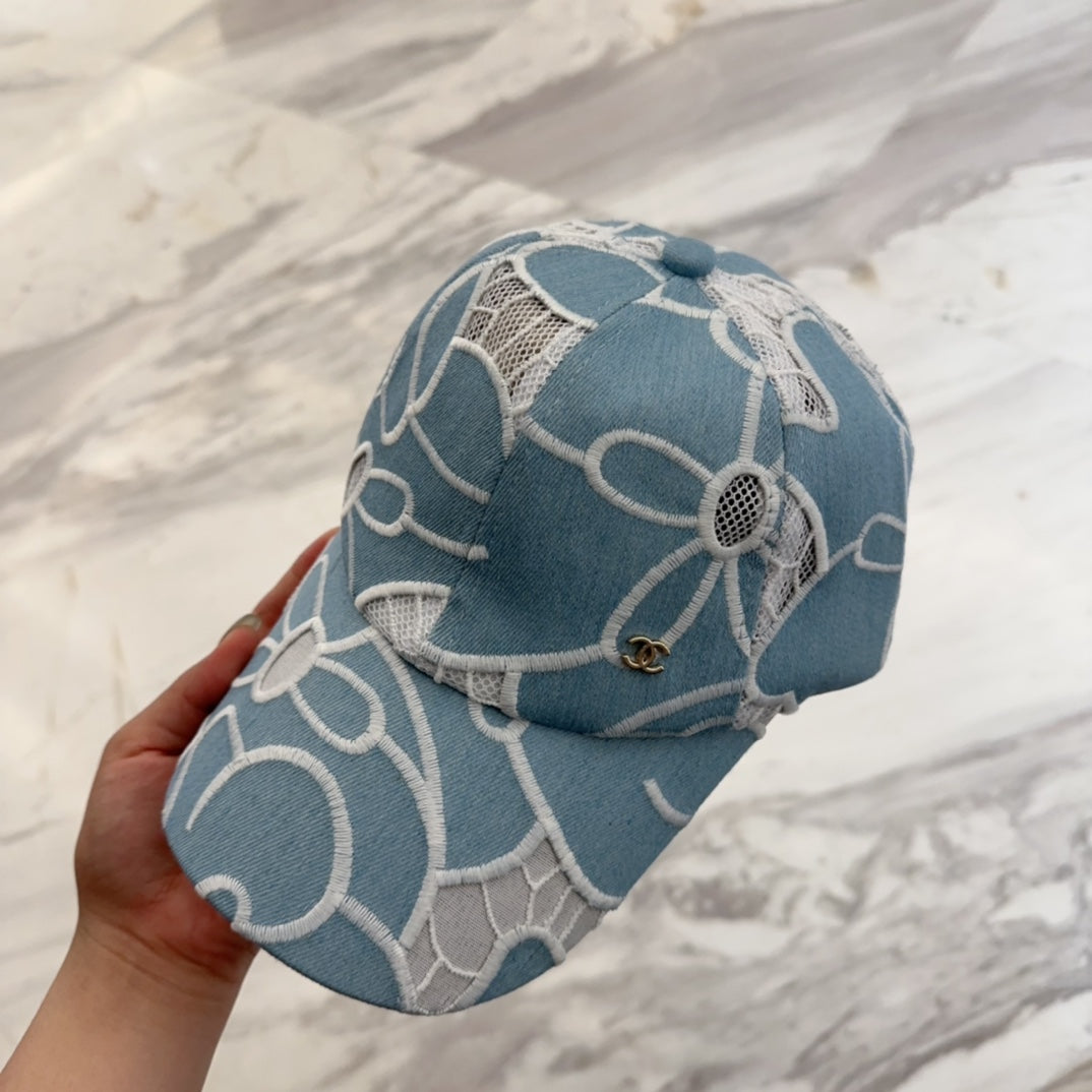 CHANEL LACE FLORAL BASEBALL HAT 672631