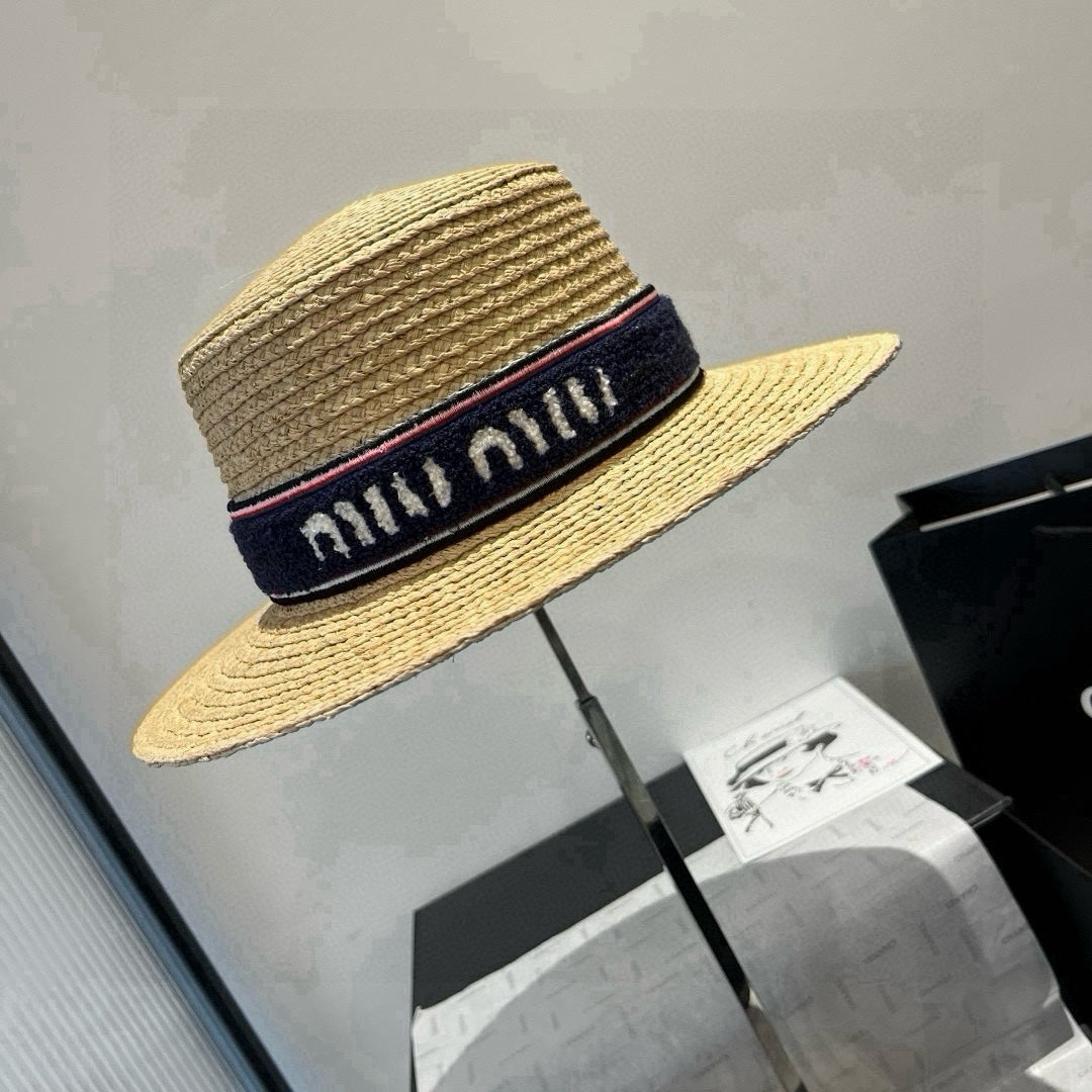 MIU MIU MM STRAW HAT IN BEIGE RAFFIA
