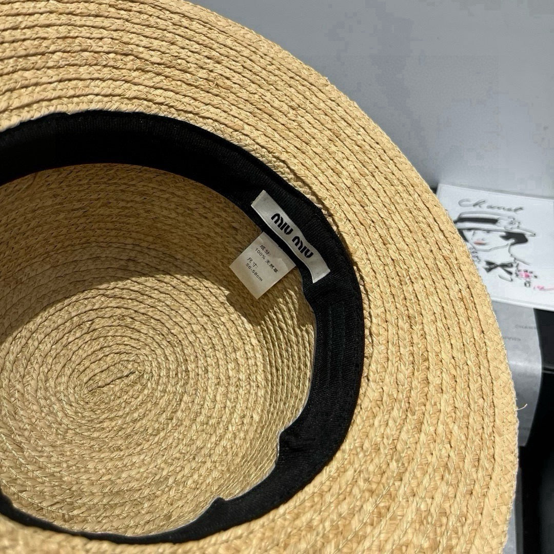 MIU MIU MM STRAW HAT IN BEIGE RAFFIA