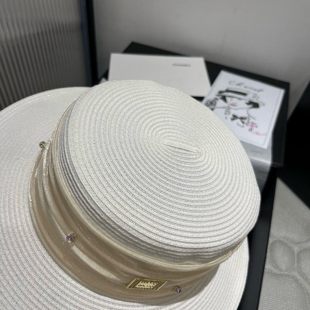 MIU MIU MM STRAW HAT IN WHITE WITH RHINESTONE EMBELLISHED