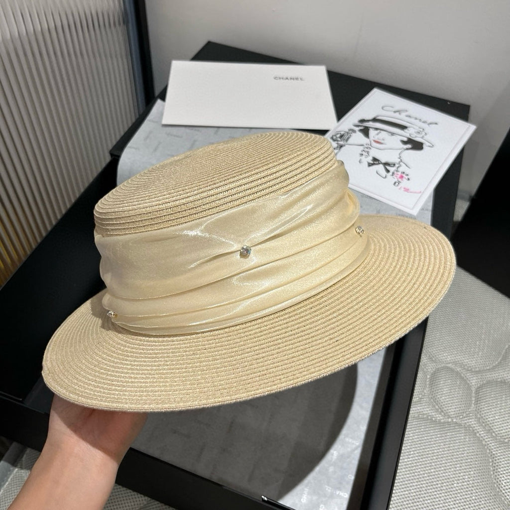 MIU MIU MM STRAW HAT IN LIGHT BEIGE WITH RHINESTONE EMBELLISHED