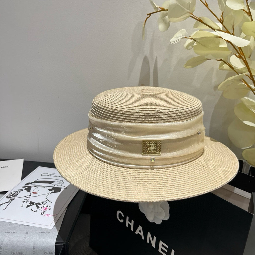 MIU MIU MM STRAW HAT IN LIGHT BEIGE WITH RHINESTONE EMBELLISHED