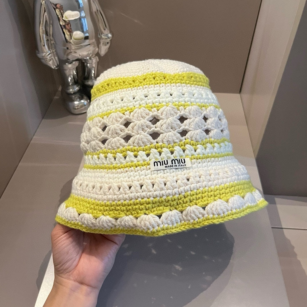 MIU MIU MIU KNITTED FISHERMAN HAT MODEM 179581