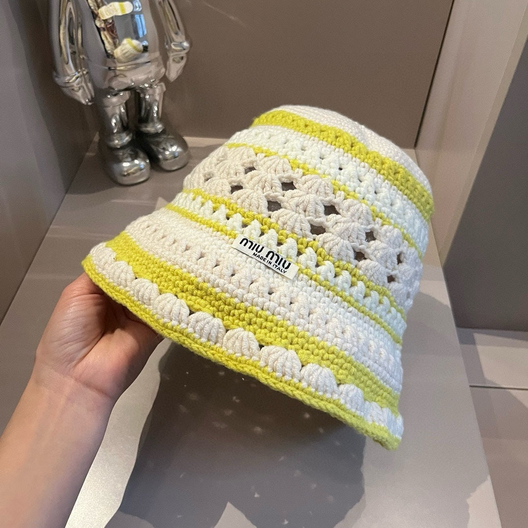 MIU MIU MIU KNITTED FISHERMAN HAT MODEM 179581