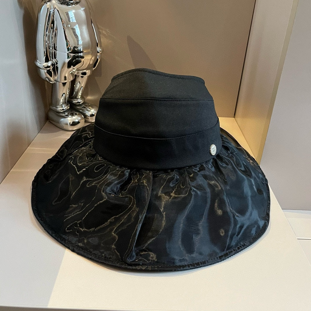 MIU MIU MIU SUN HAT MODEM 179571