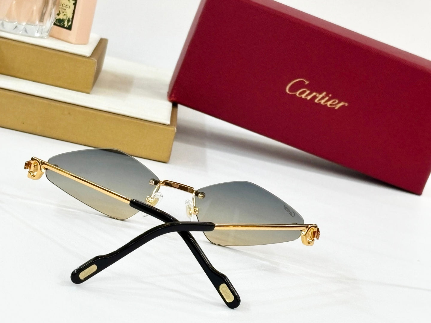 CARTIER RIMLESS ANGULAR FRAME SUNGLASSES CT0695 IN METAL