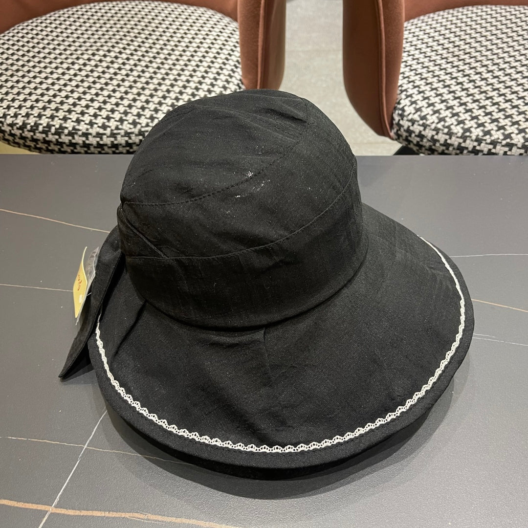 CELINE BUCKET HAT MODEL 650274 IN BLACK TEXTURED FABRIC