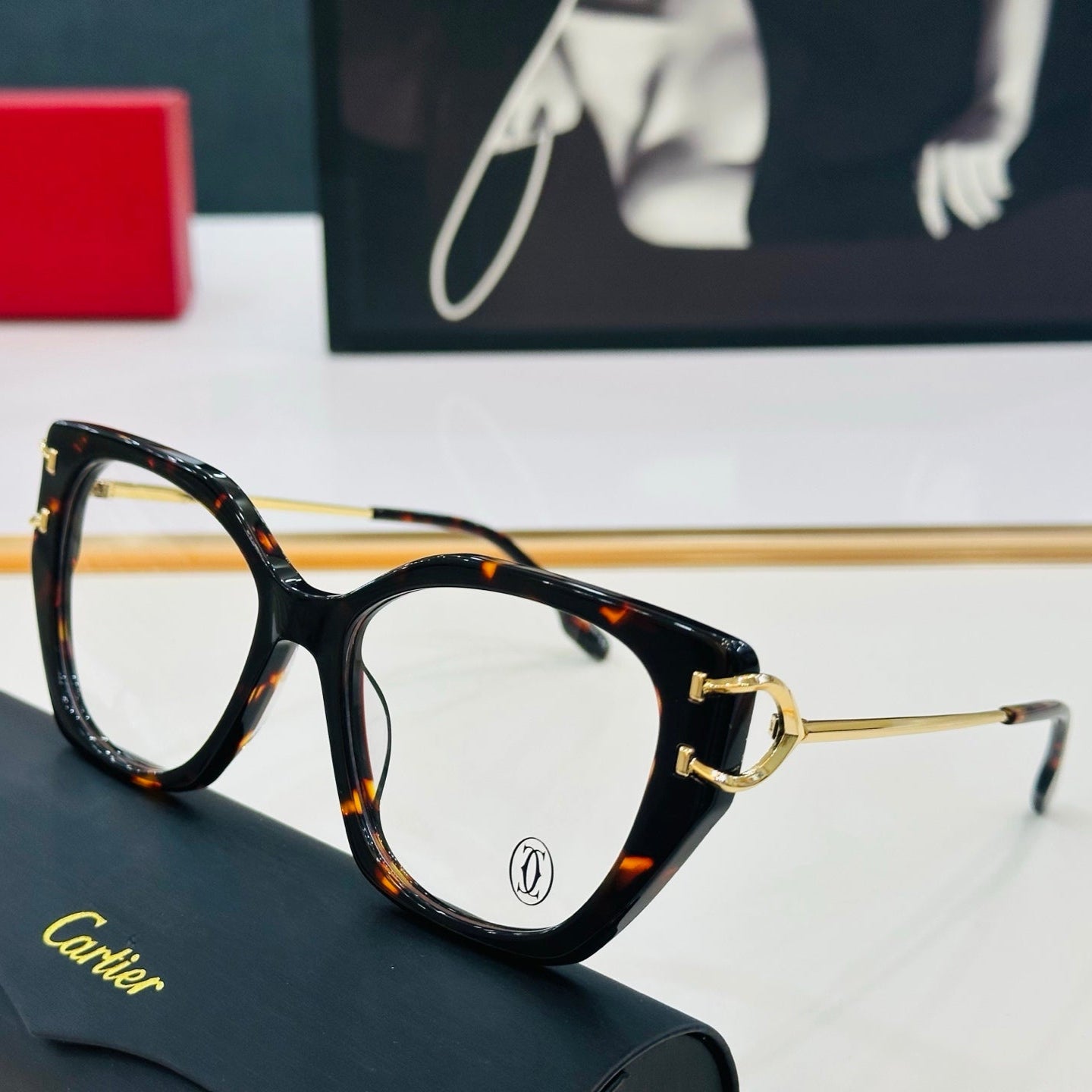 CARTIER BUTTERFLY FRAME SUNGLASSES 522660 IN ACETATE