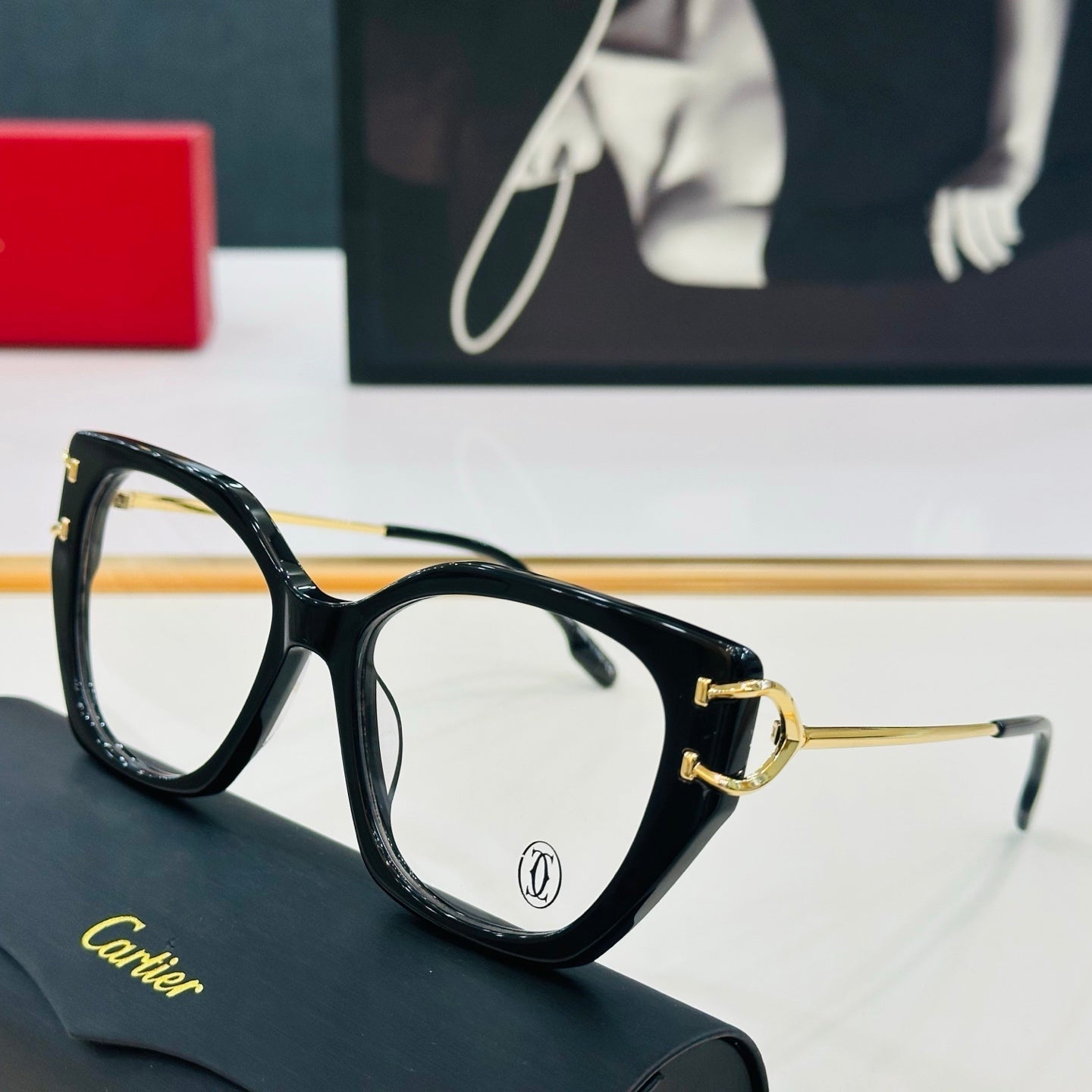 CARTIER BUTTERFLY FRAME SUNGLASSES 522660 IN ACETATE