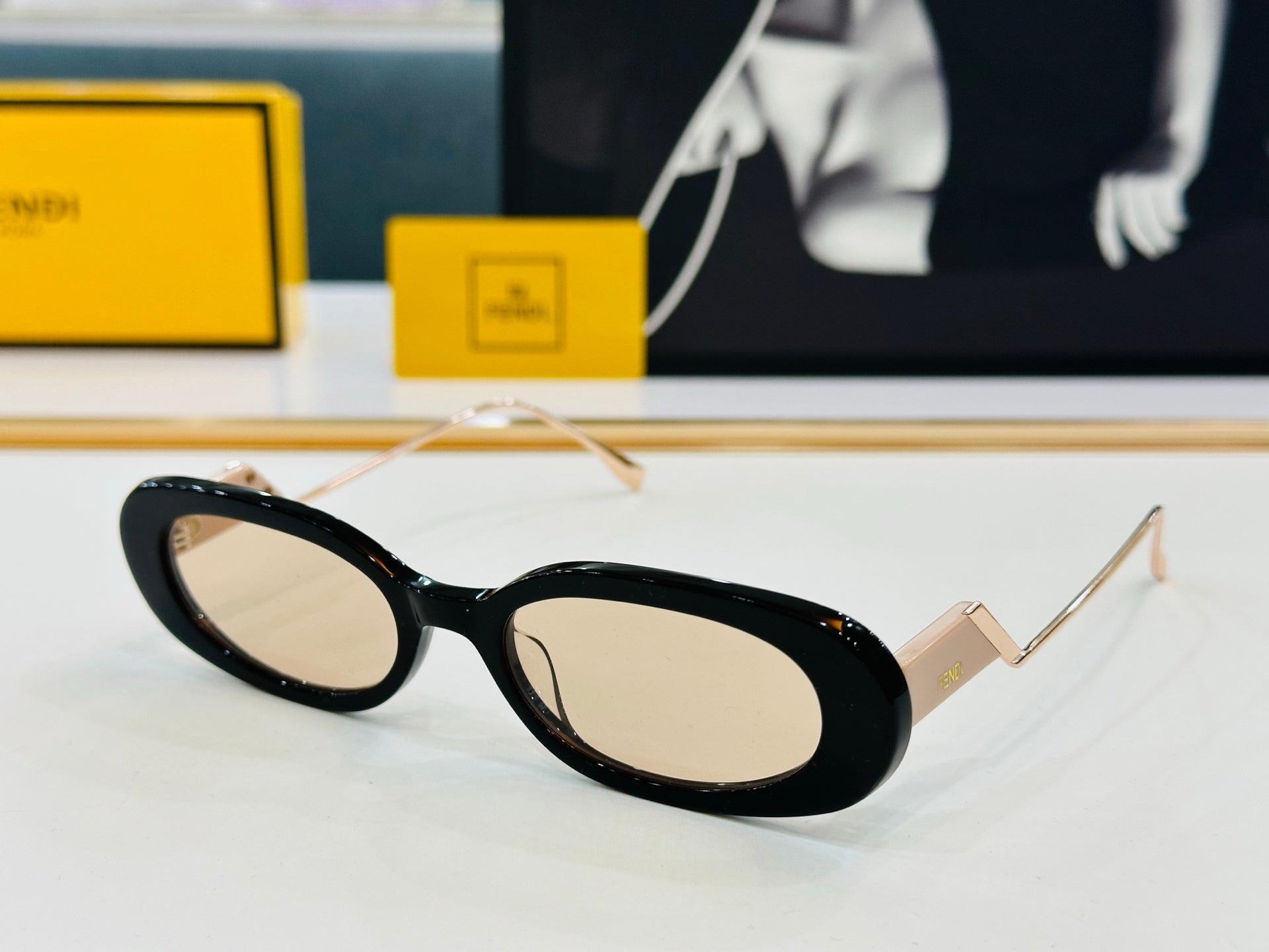 FENDI FF DIAMONDS OVAL FRAME SUNGLASSES E3018 IN ACETATE