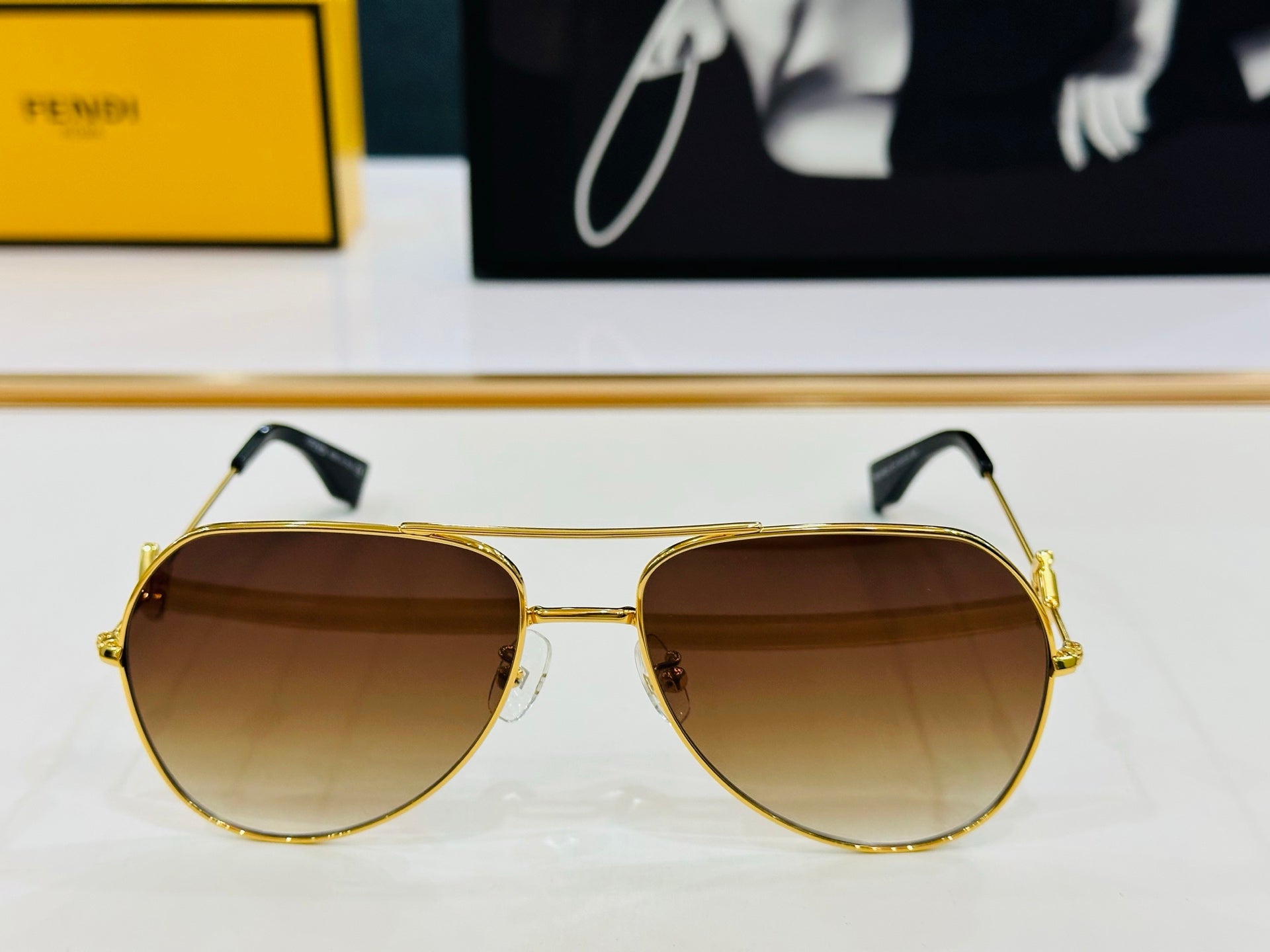 FENDI SKY AVIATOR FRAME SUNGLASSES E40150U IN METAL