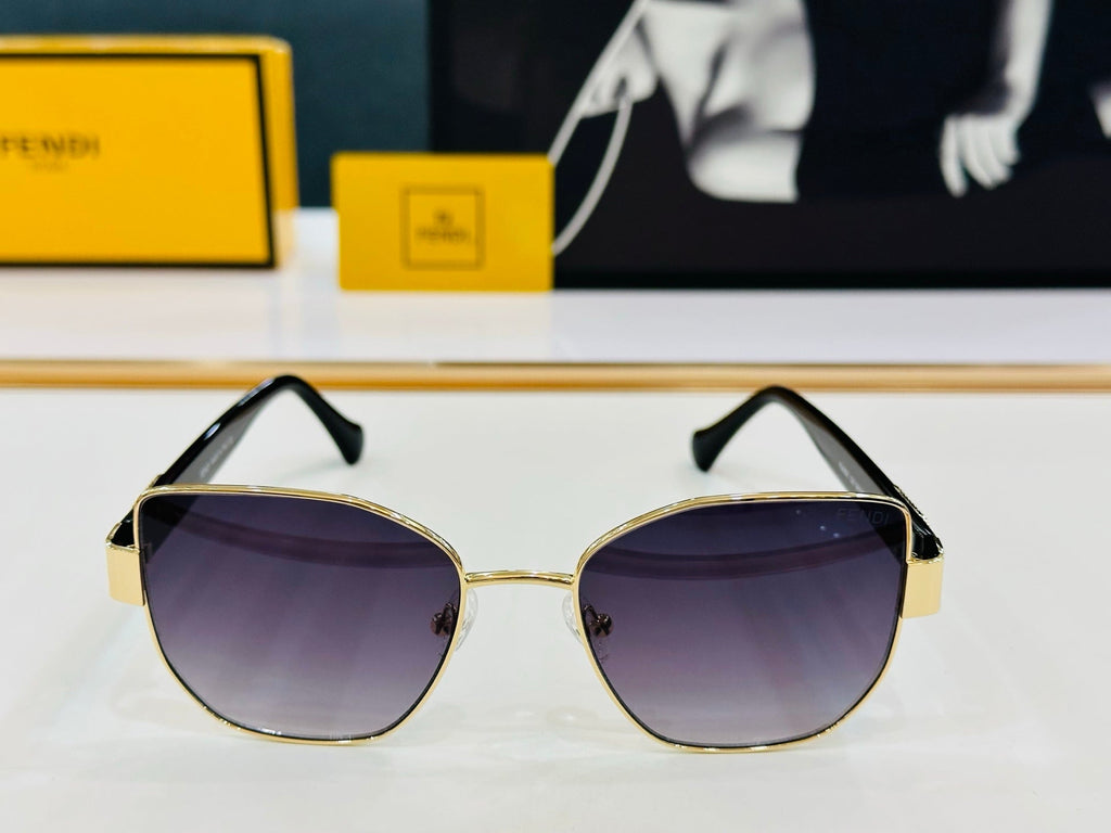 FENDI BAGUETTE SQUARE FRAME SUNGLASSES FE40051 IN METAL