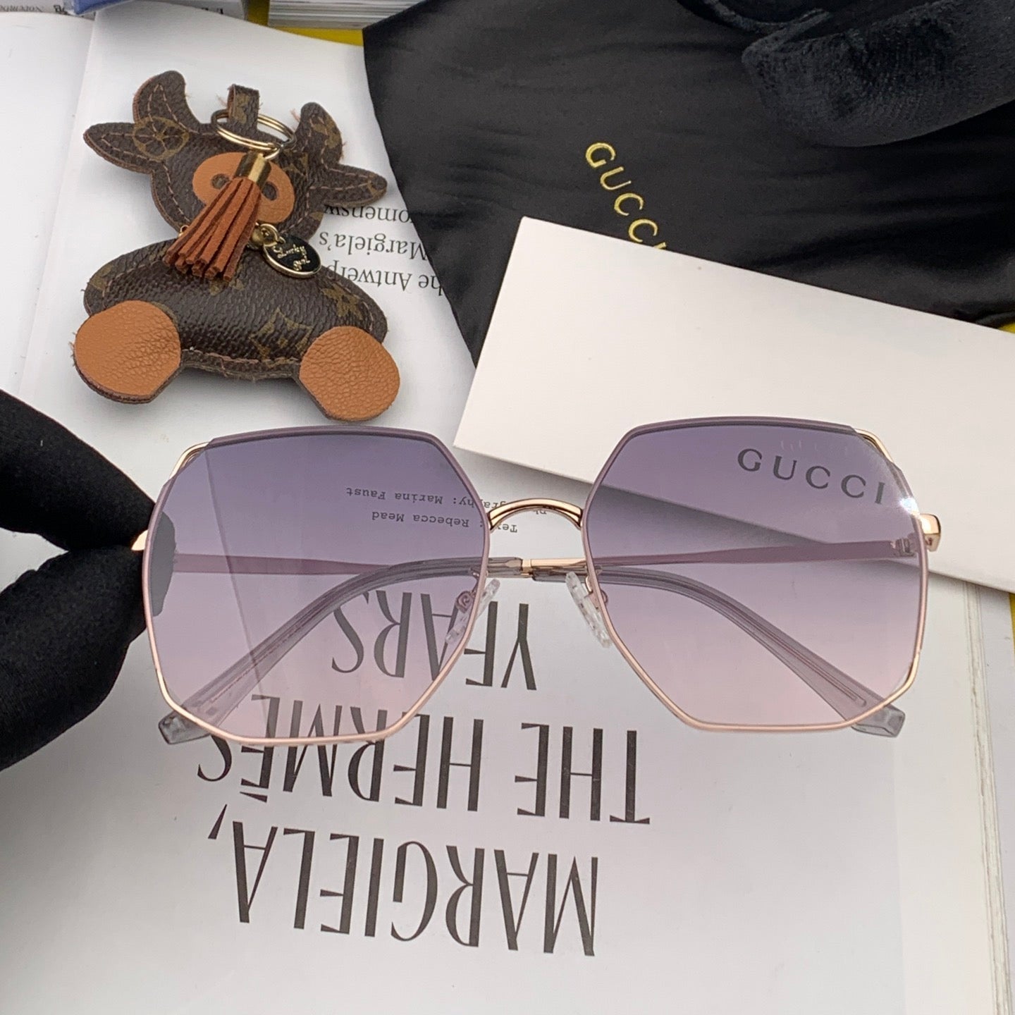 GUCCI SPECIALIZED FIT ROUND FRAME SUNGLASSES 8660 IN METAL