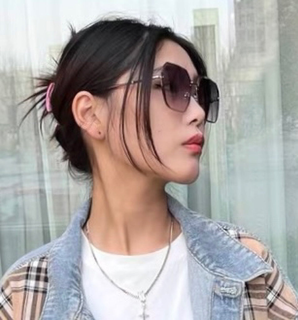 GUCCI SPECIALIZED FIT ROUND FRAME SUNGLASSES 8660 IN METAL