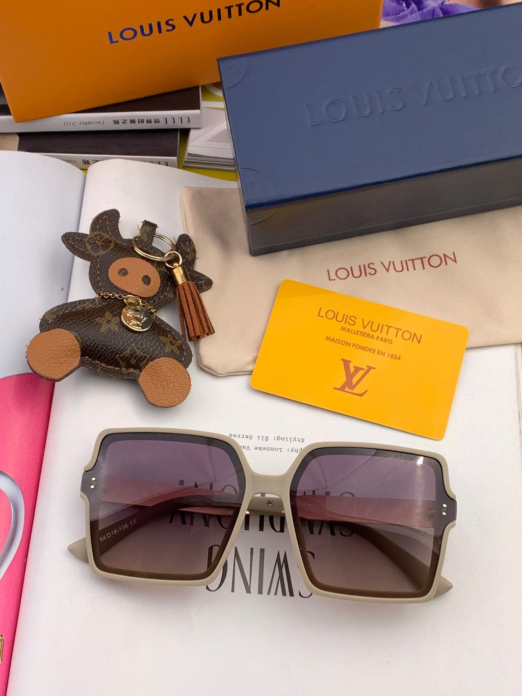 LOUIS VUITTON SQUARE SUNGLASSES L1577 IN ACETATE