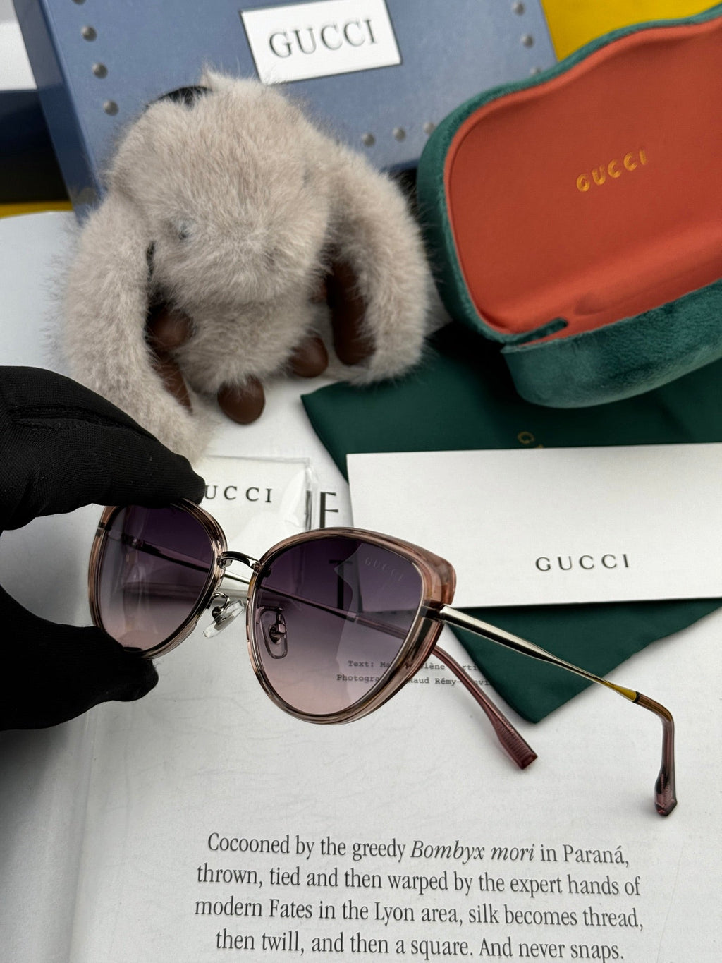 GUCCI CAT EYE FRAME SUNGLASSES G8641 IN ACETATE