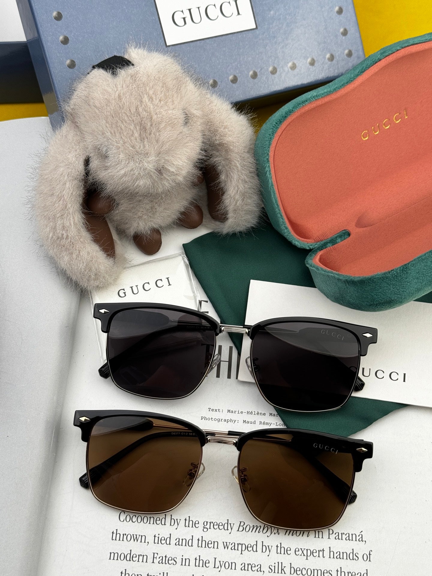 GUCCI RECTANGULAR FRAME SUNGLASSES G7637 IN METAL AND ACETATE