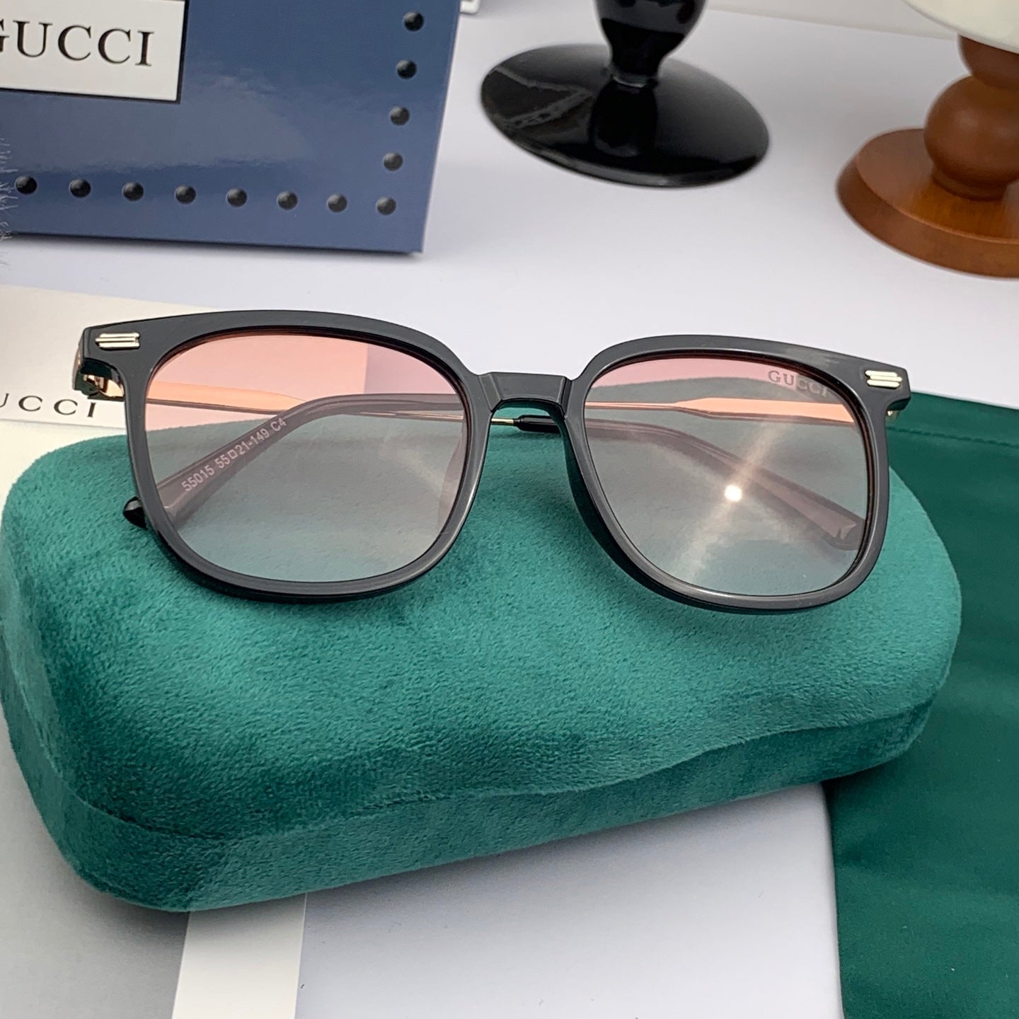 GUCCI SQUARE FRAME SUNGLASSES G55501 IN ACETATE