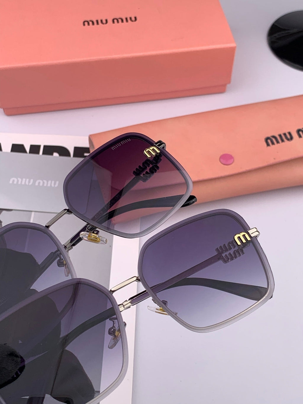 MIU MIU RUNWAY SQUARE SUNGLASSES M9407 IN METAL