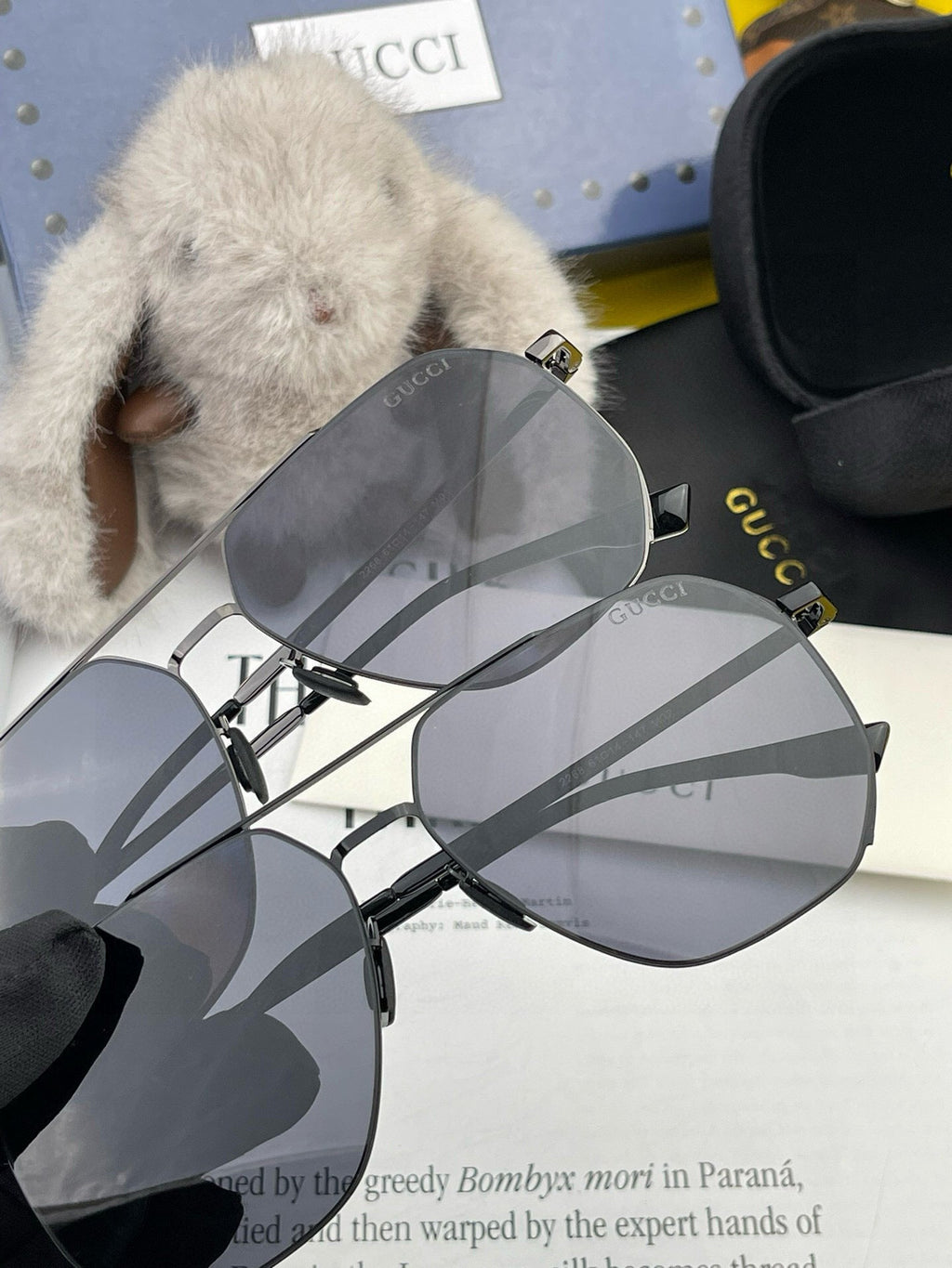 GUCCI NAVIGATOR FRAME SUNGLASSES G8226 IN METAL