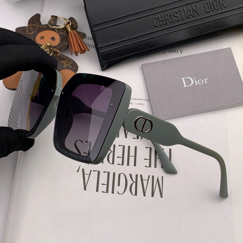 DIOR MONTAIGNE SQUARE SUNGLASSES D6227 IN ACETATE