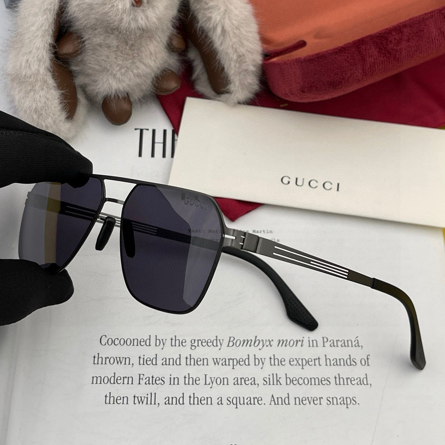 GUCCI NAVIGATOR FRAME SUNGLASSES G0862 IN METAL
